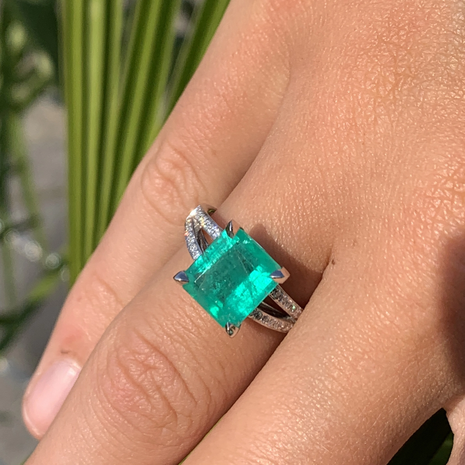 Smaragd Brillant Ring 750er Weissgold 7.82 ct 0.21 ct designed in Valenza