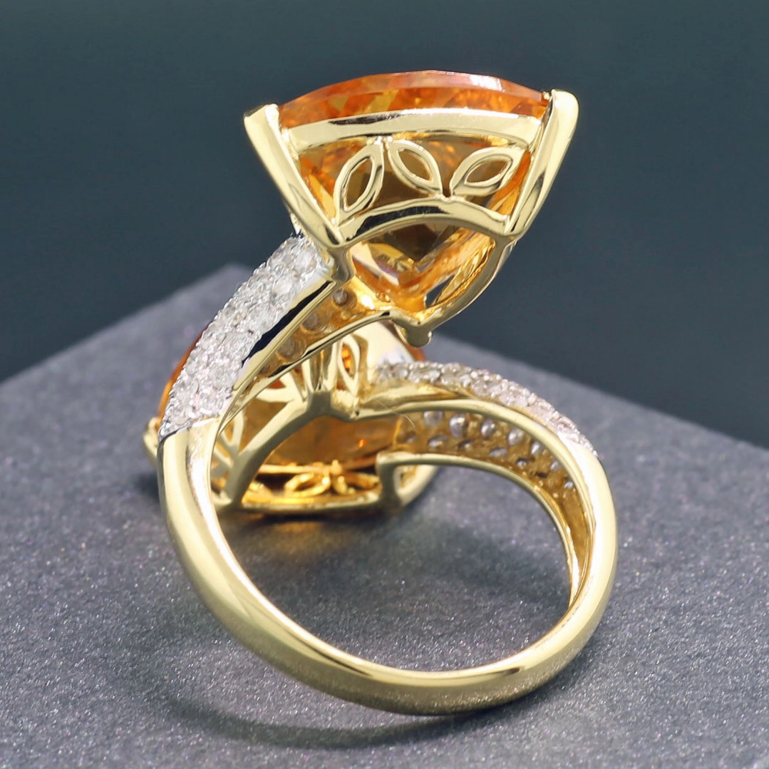 Citrine Trapezoids Brilliant Ring 18 Yellow Gold 11.6 ct