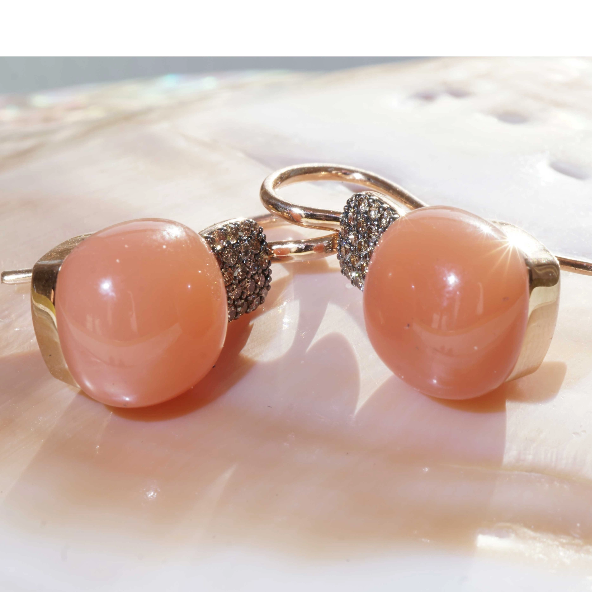 Moonstone Brilliant Earrings 18 kt Rose Gold...modern Design stunning 