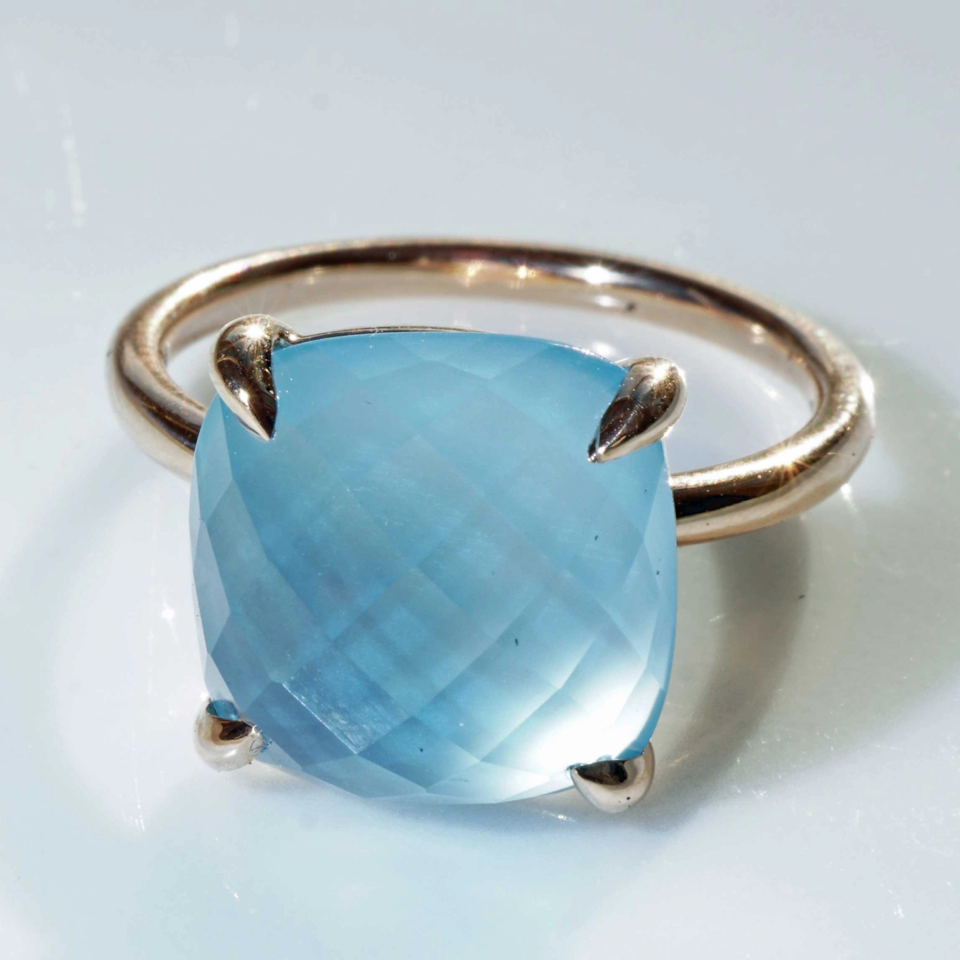 Bluetopas Ring 12 x 12 mm 18 kt Rose Gold...what a perfect Combination Ring