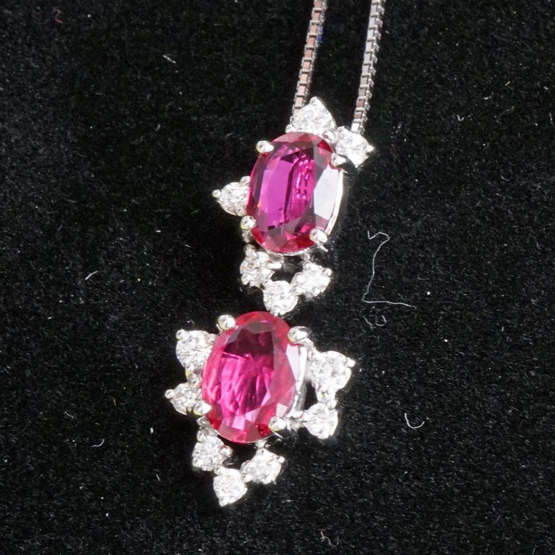 Ruby Diamond Pendant 18 kt Whitegold....romantic Arrangement