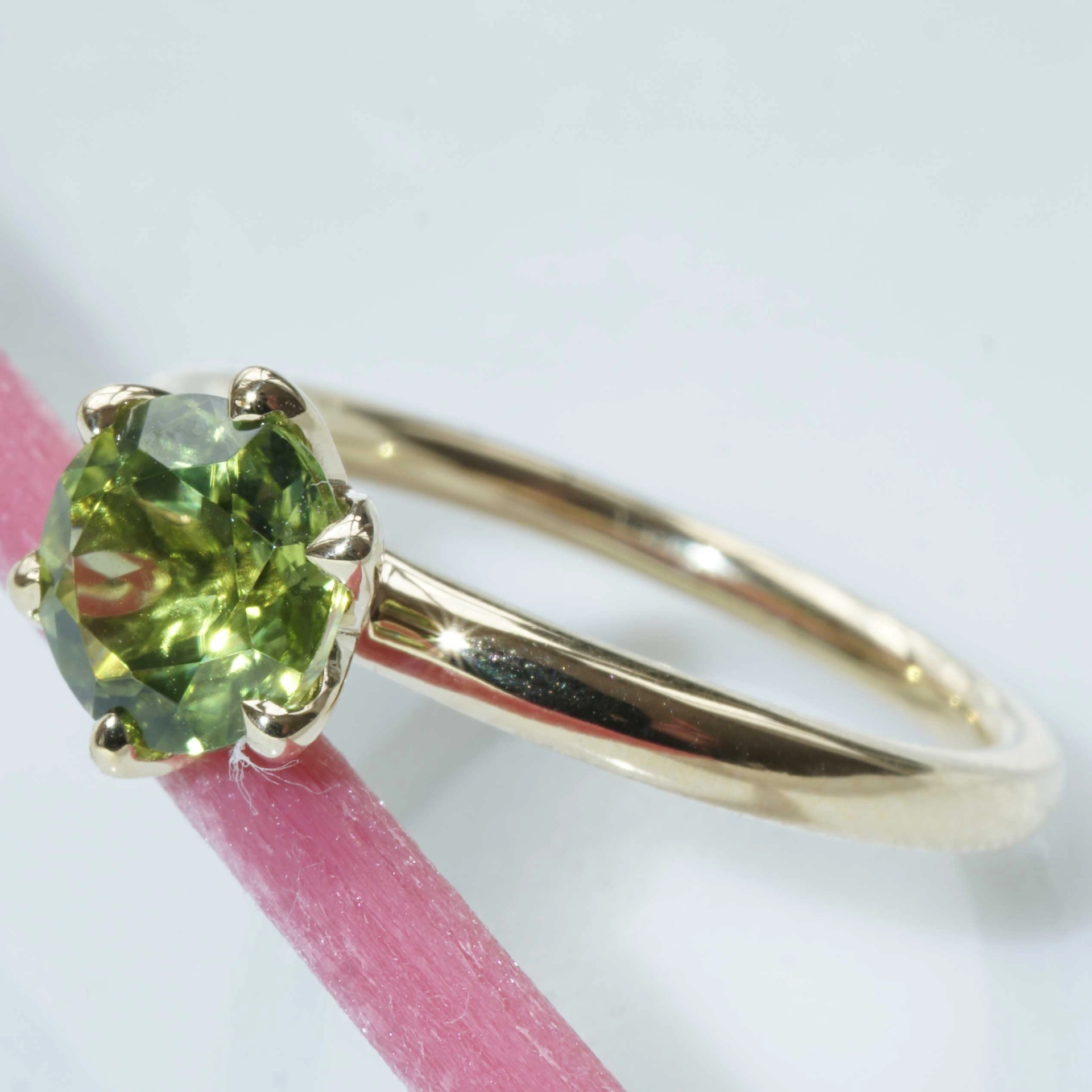 Bestseller Combination Ring made in Valenza...18 kt Yellow Gold with Peridot