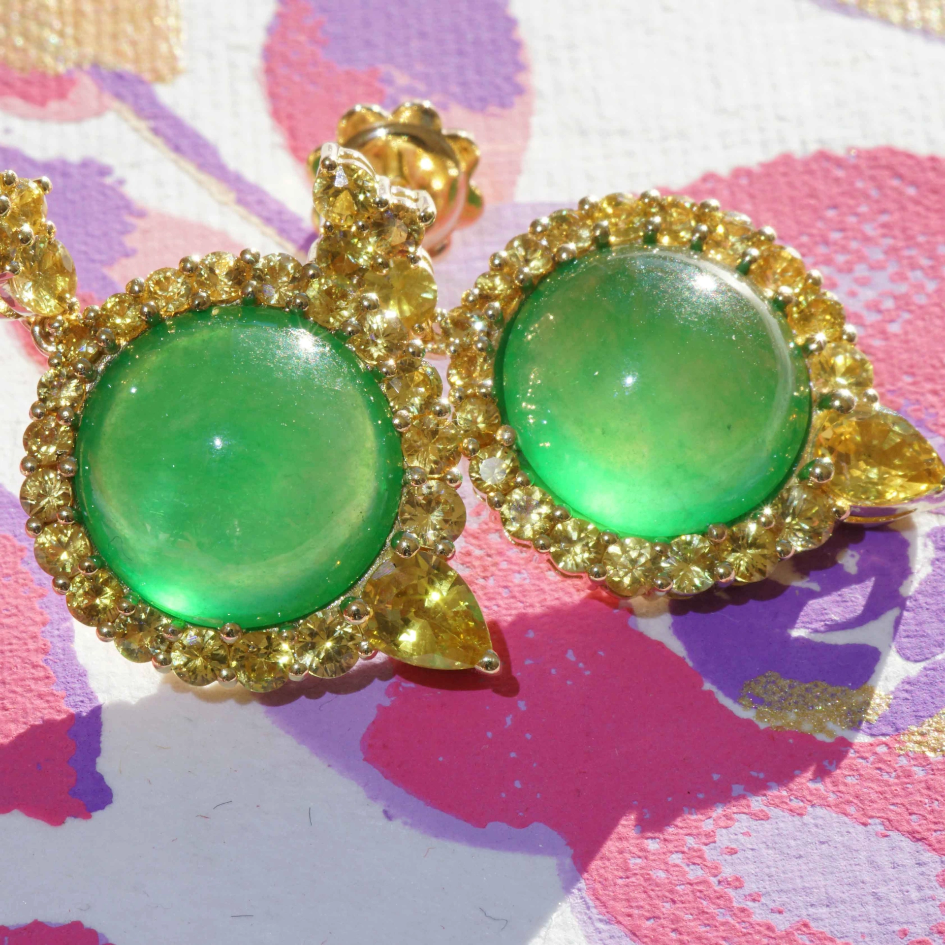 Imperial emeraldgreen Burma Jade Saphire Earrings 18 kt Rosegold...magical Radiance