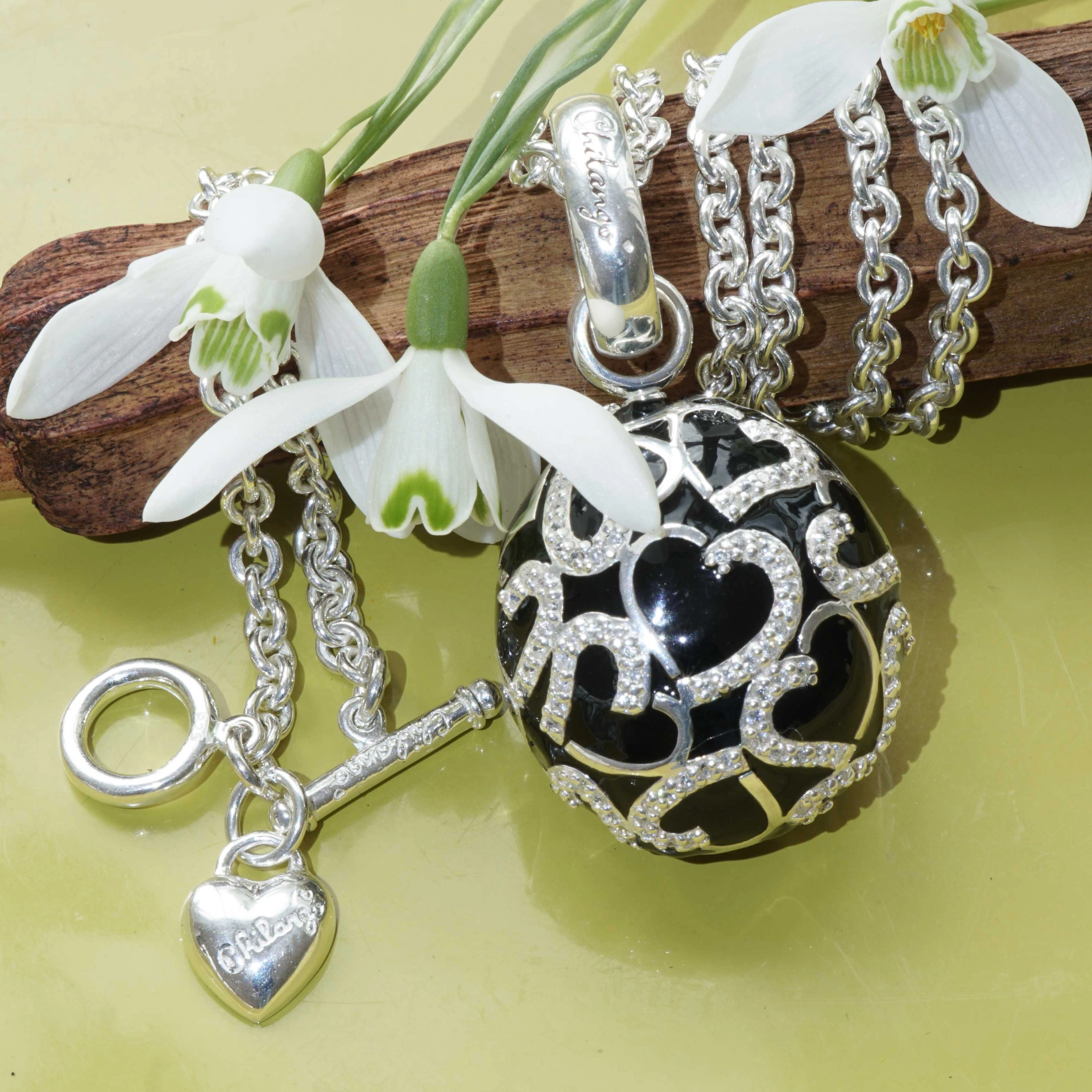 Chilango Pendant Faberge Style Heart Black 925 Silver Enamel