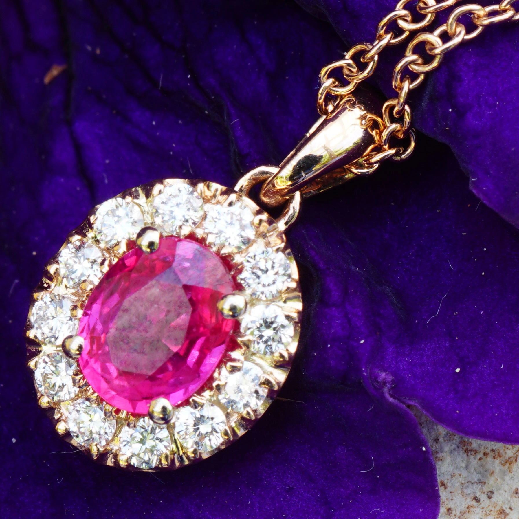 Ruby Diamond Pendant with Chain 18 kt Rose Gold.....the sweetest forever