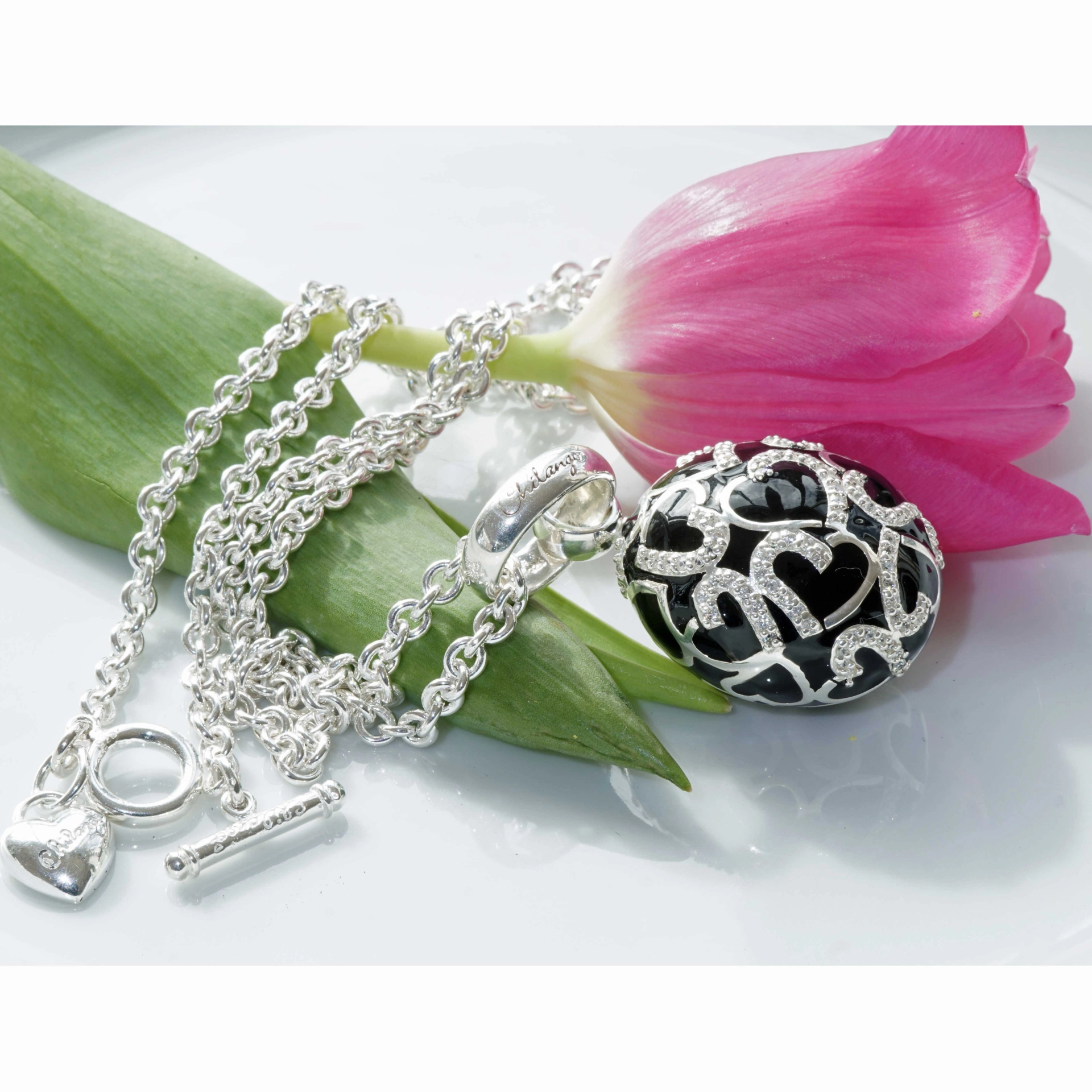 Chilango Pendant Faberge Style Heart Black 925 Silver Enamel