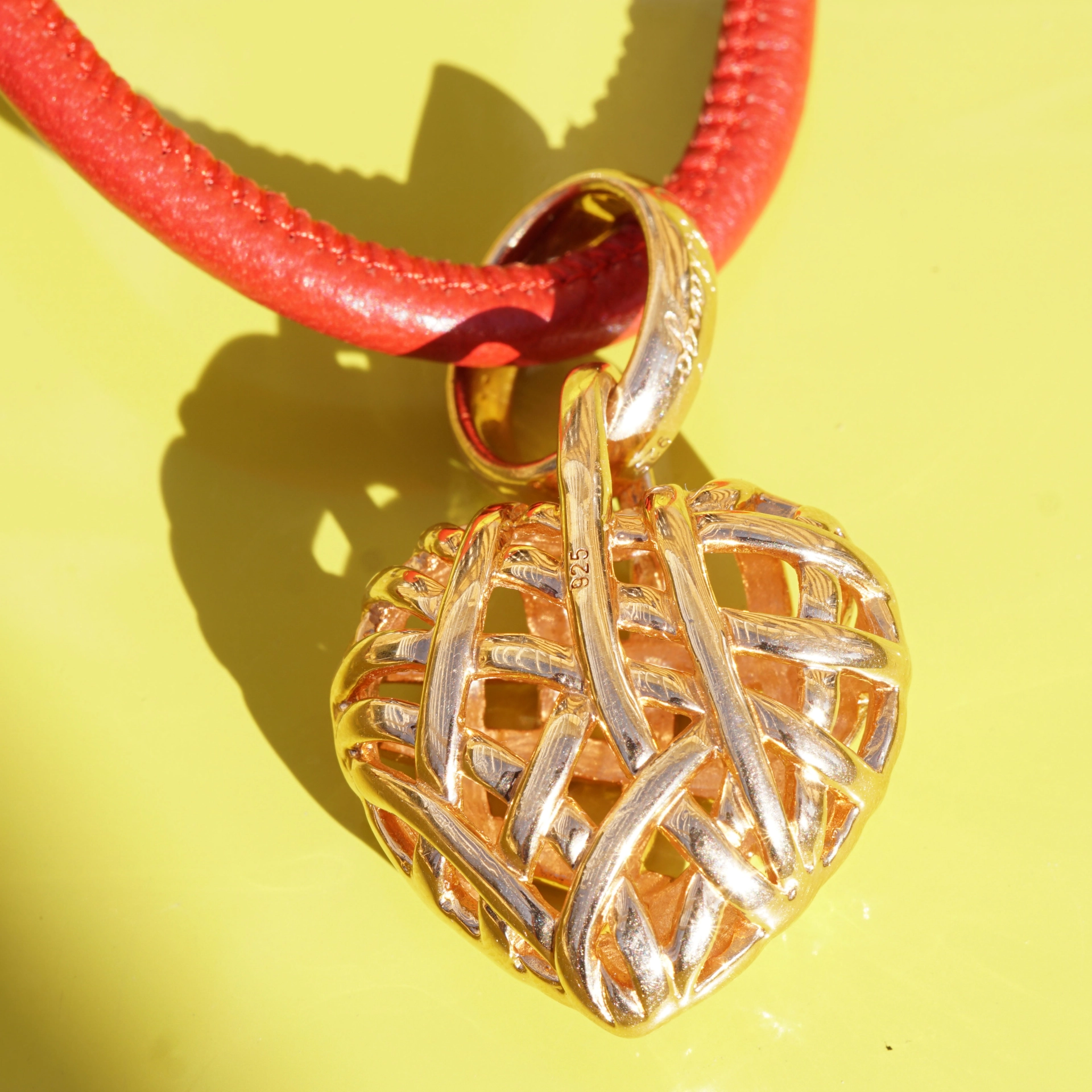 Chilango Wrapped Heart Pendant Silver plated
