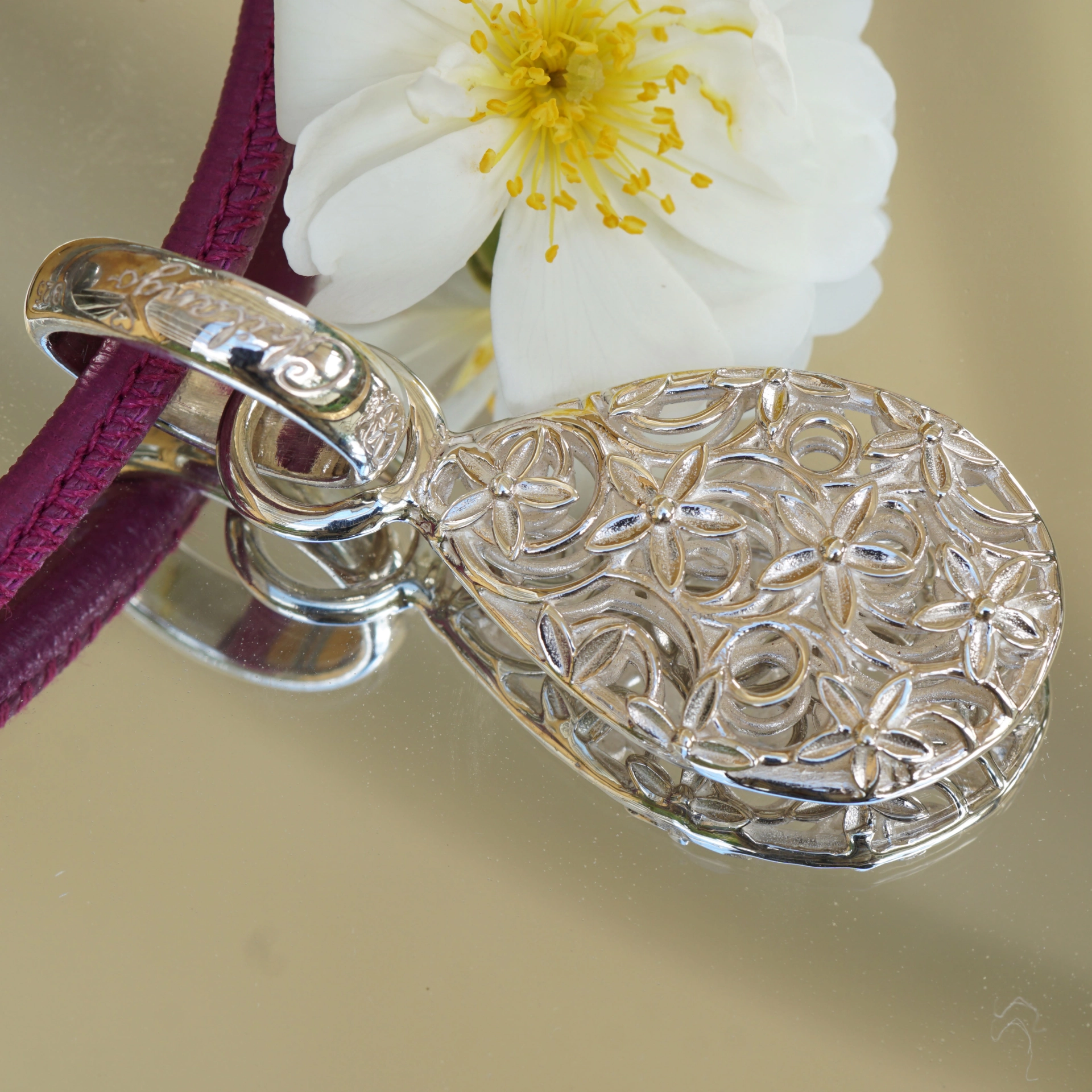 Original Chilango Anhänger Lifetree Filligree 925er Silber 54 x 21 mm durchbrochen