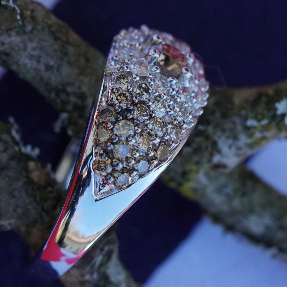 Diamond Ring...white and brown...as far as the eye can see..1.10ct