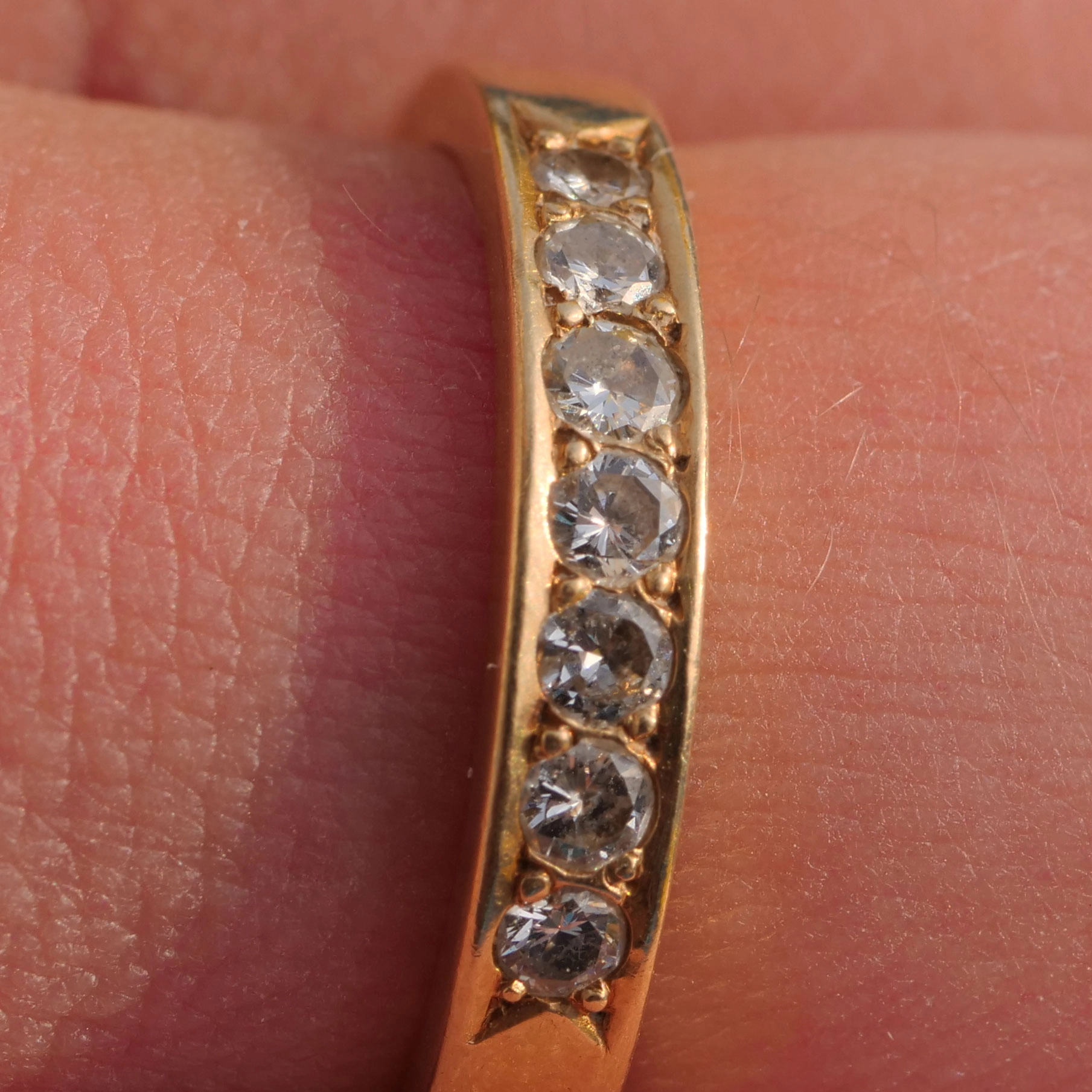 Brilliant Ring 18 kt Yellow Gold new and handmade 0.35 ct