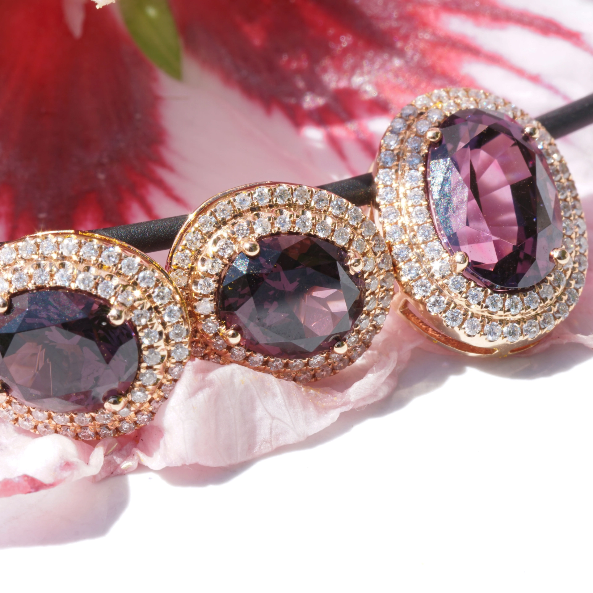 .Spinel has really extraordinary unseen color..from Myanmar