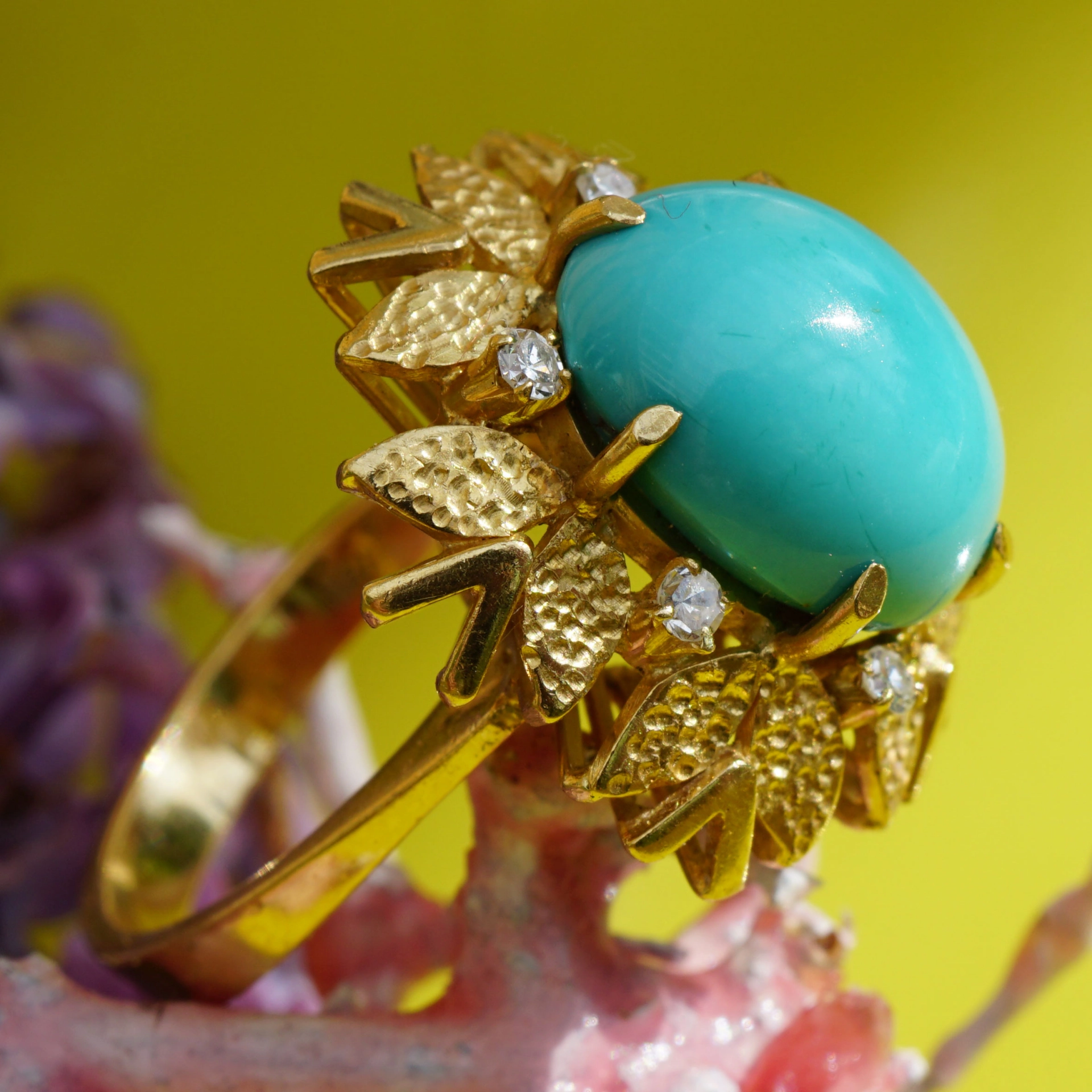 Turchoise Diamond Ring 18 kt Gold....so beautiful