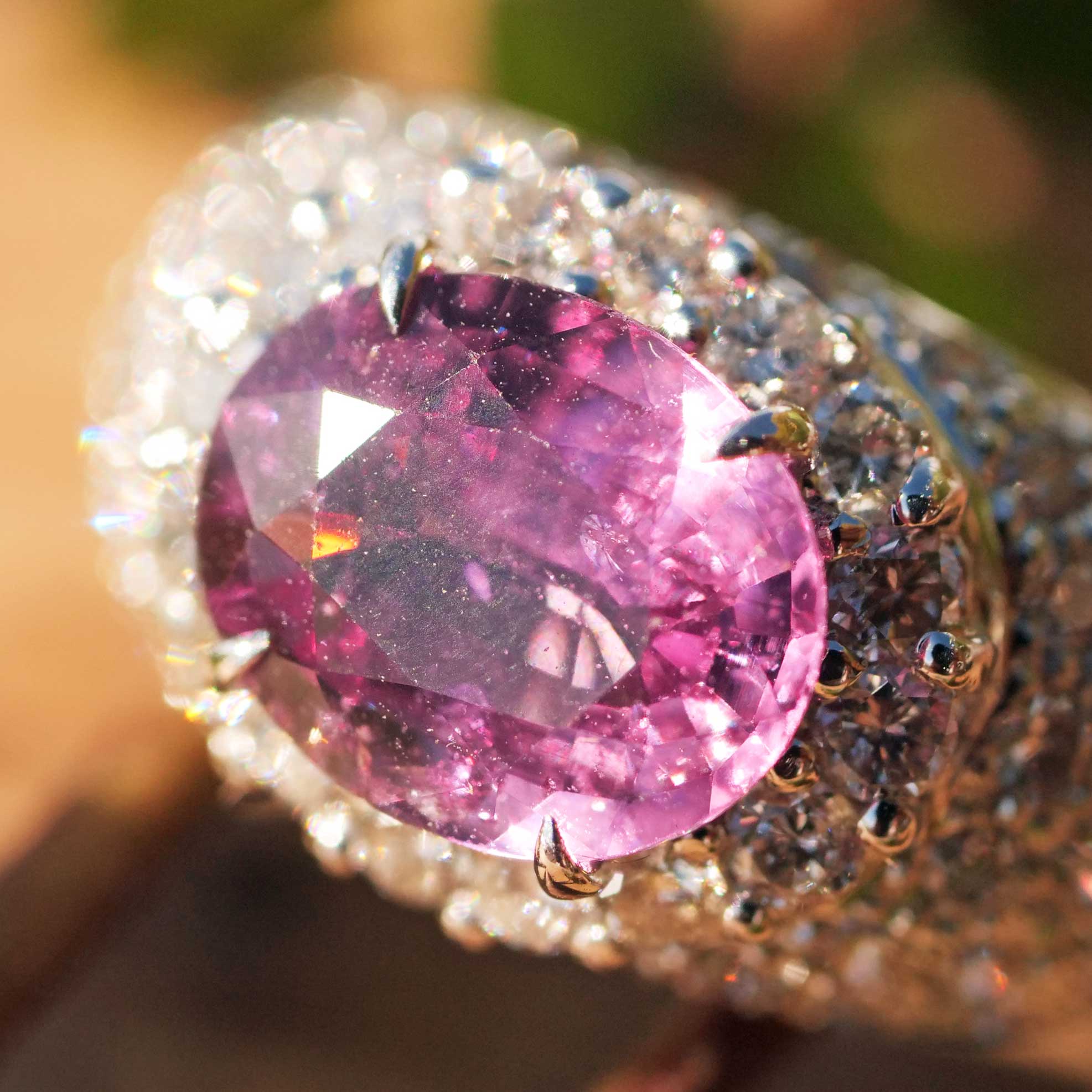 Ring sapphire brilliant 2.50 ct 1.76 ct so big and so vivid pink... TW VS 750 white gold