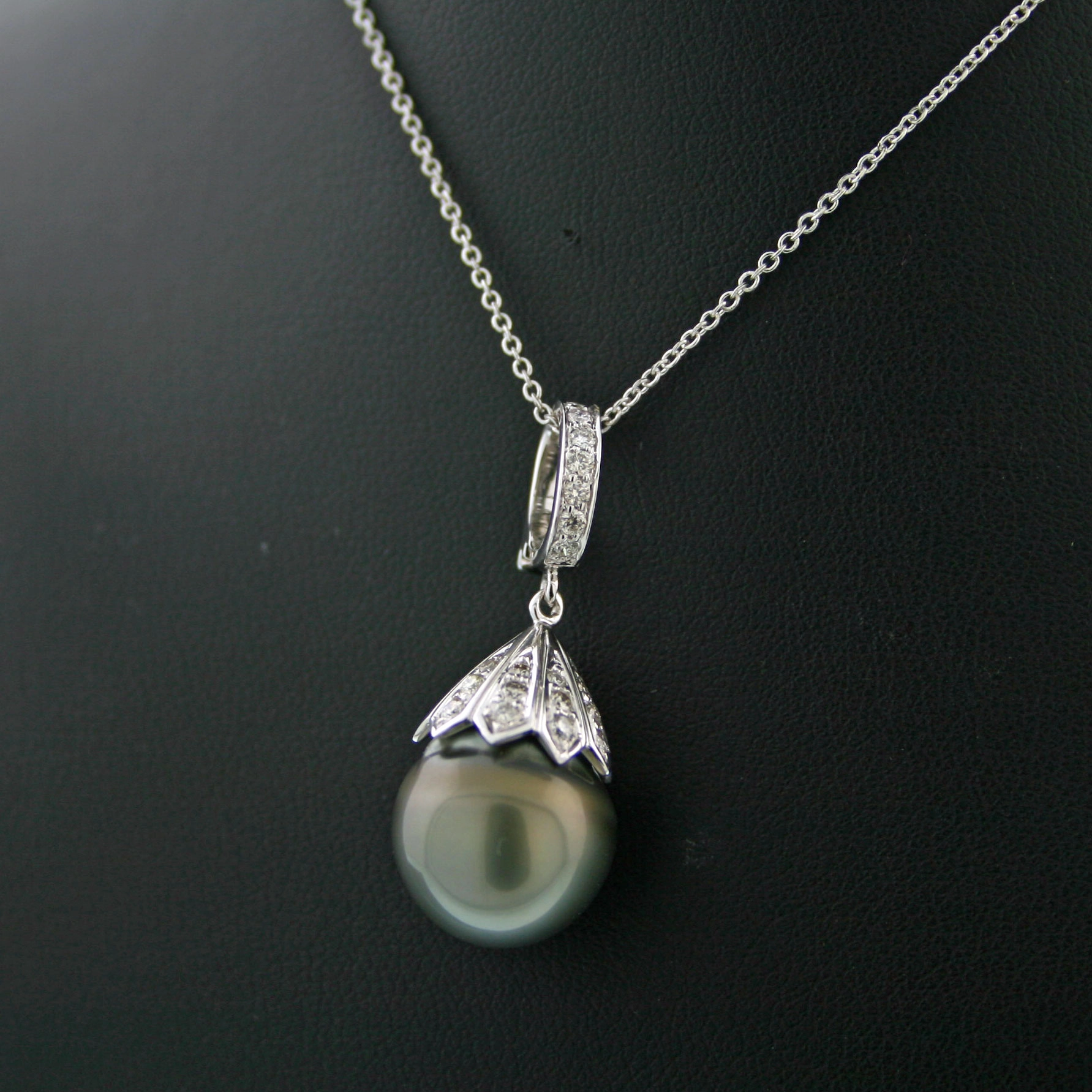 Tahiti Zuchtperl Anhänger/Clip 750er Gold 0.32 ct TW-W / VS