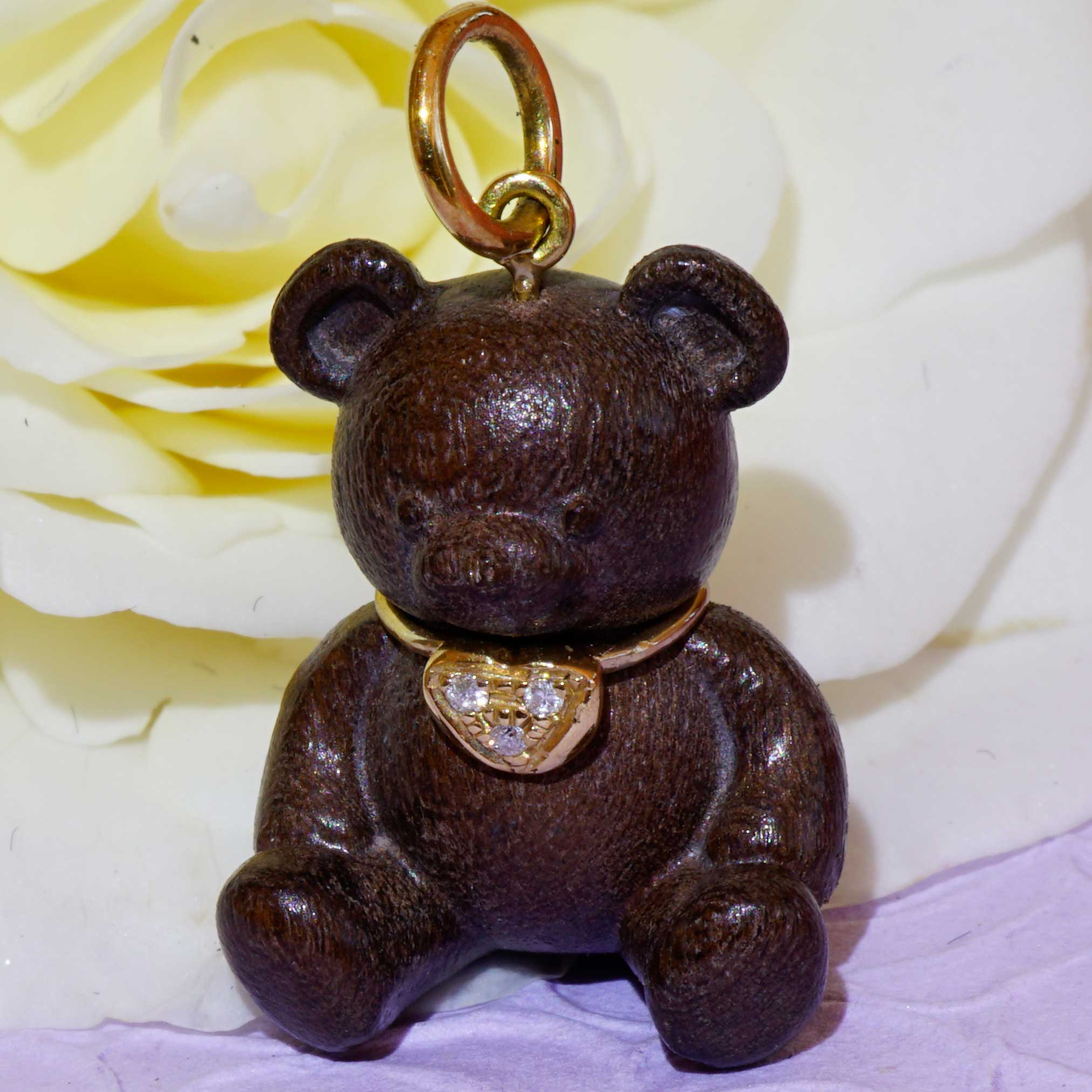 Brilliant Teddy Bear Heart Pendant...so cute...18 kt Yellow Gold...precious Wood