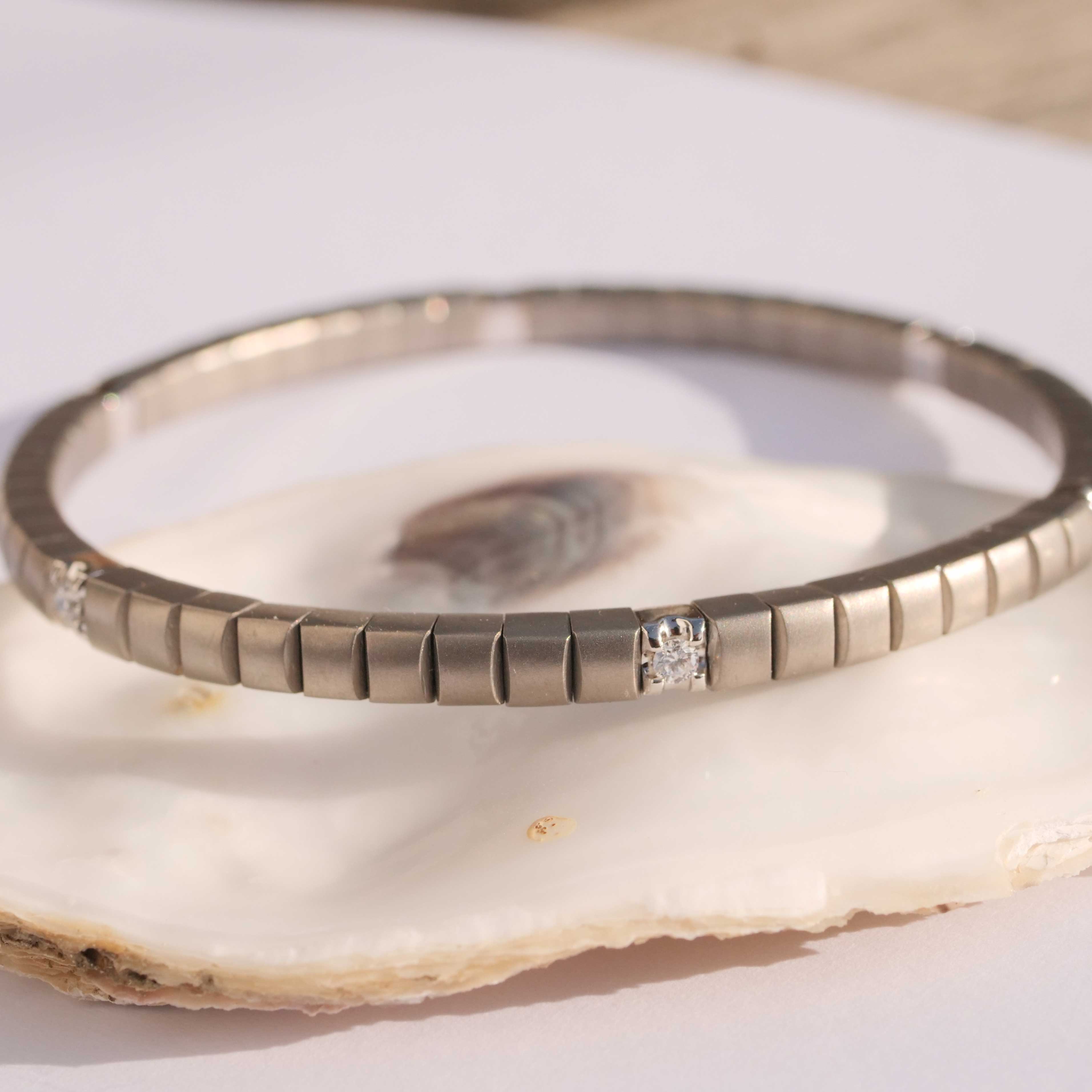 Unisex Tennis Flex Bracelet Titanium grey  0.30 ct Brilliants 18 kt Whitegold by Silhouette Schmuck Bentner