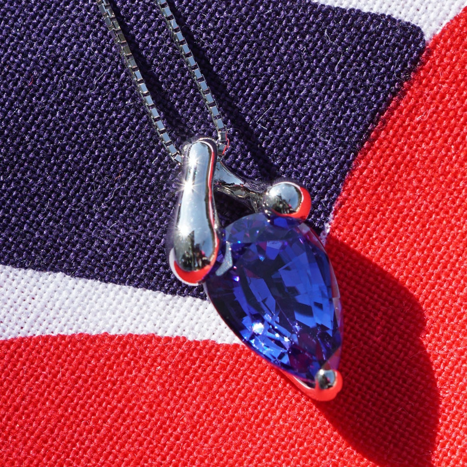 Tansanit Anhänger mit Kette in Platin