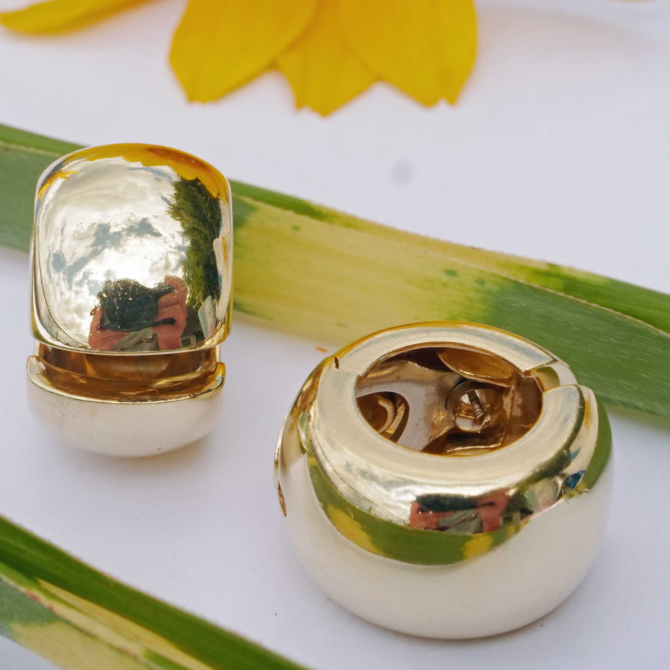 Hoop Earrings without Pin 750 Yellow Gold 13.2 Grams heavily polished ideal for Ear Piercing Refusers