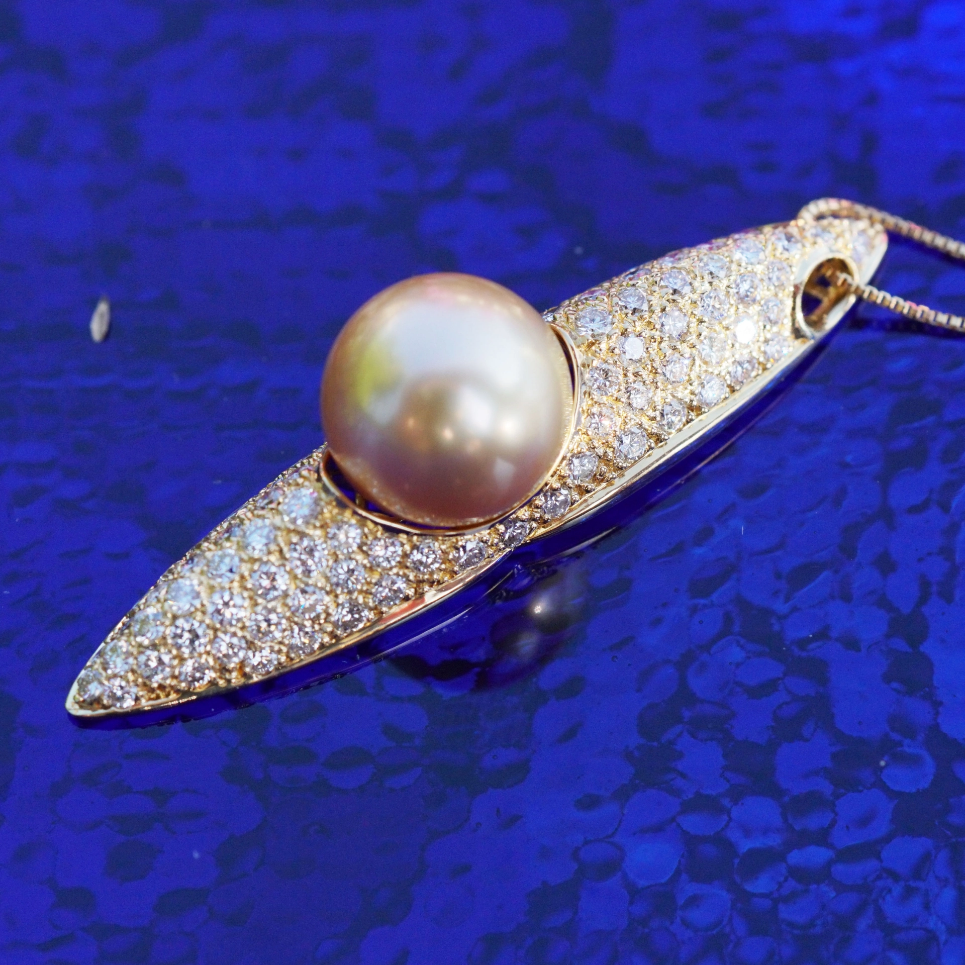 Südsee Zuchtperl Brillant Anhänger 1.14 ct TW / VS 750er Gold mit Kette