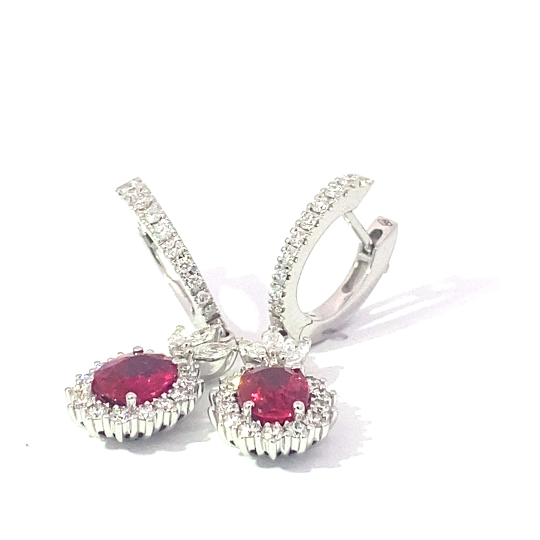 BURMA unheated Ruby Brilliant Earrings Pigeon Blood 2 ct 0.92 ct GIA Certificate 750 White Gold