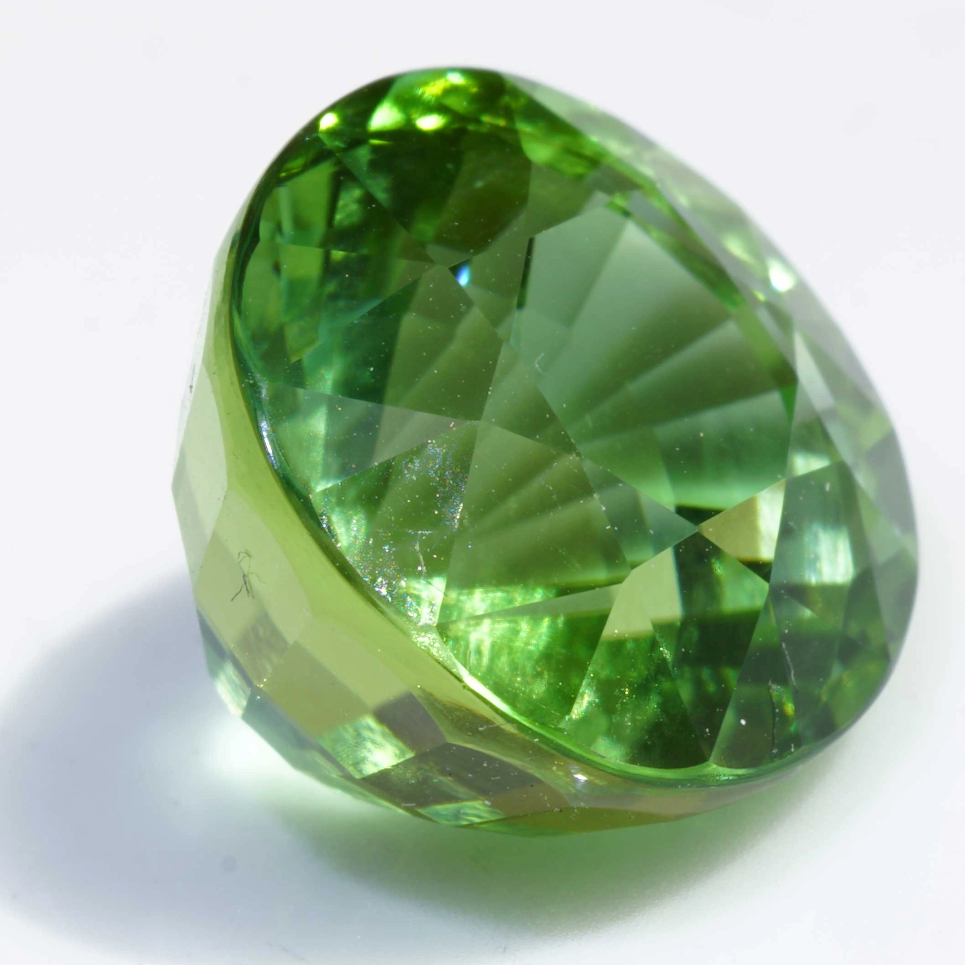 Jaba Tourmaline from Afghanistan green yellow 13.65 ct fine Color Loupeclean Investment Gemstone