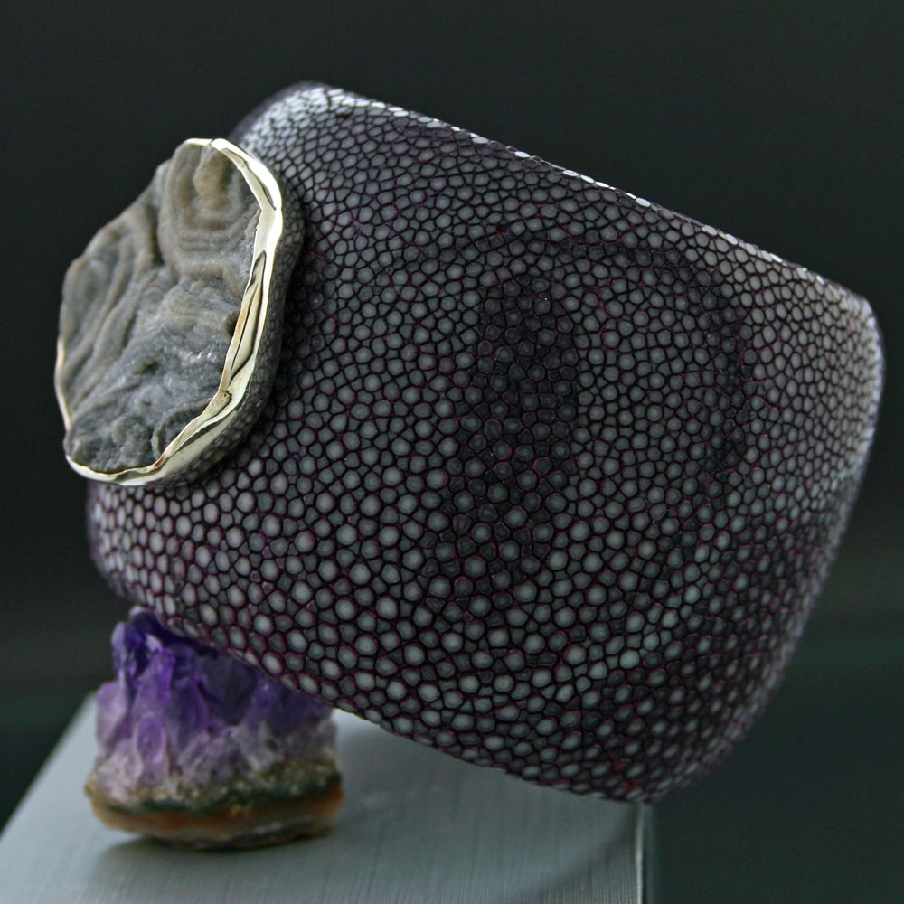 Rochenleder-Armreif,Quarzkristalldruse,925/-Silber