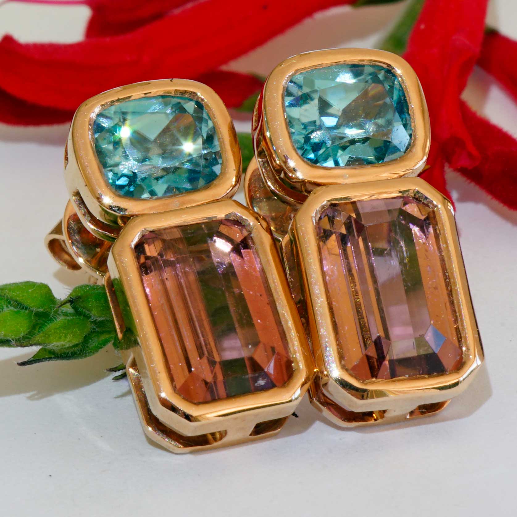 Blue Zirkon Tourmaline Ear Studs 18 kt Rose Gold....such a exquisite Color Combination