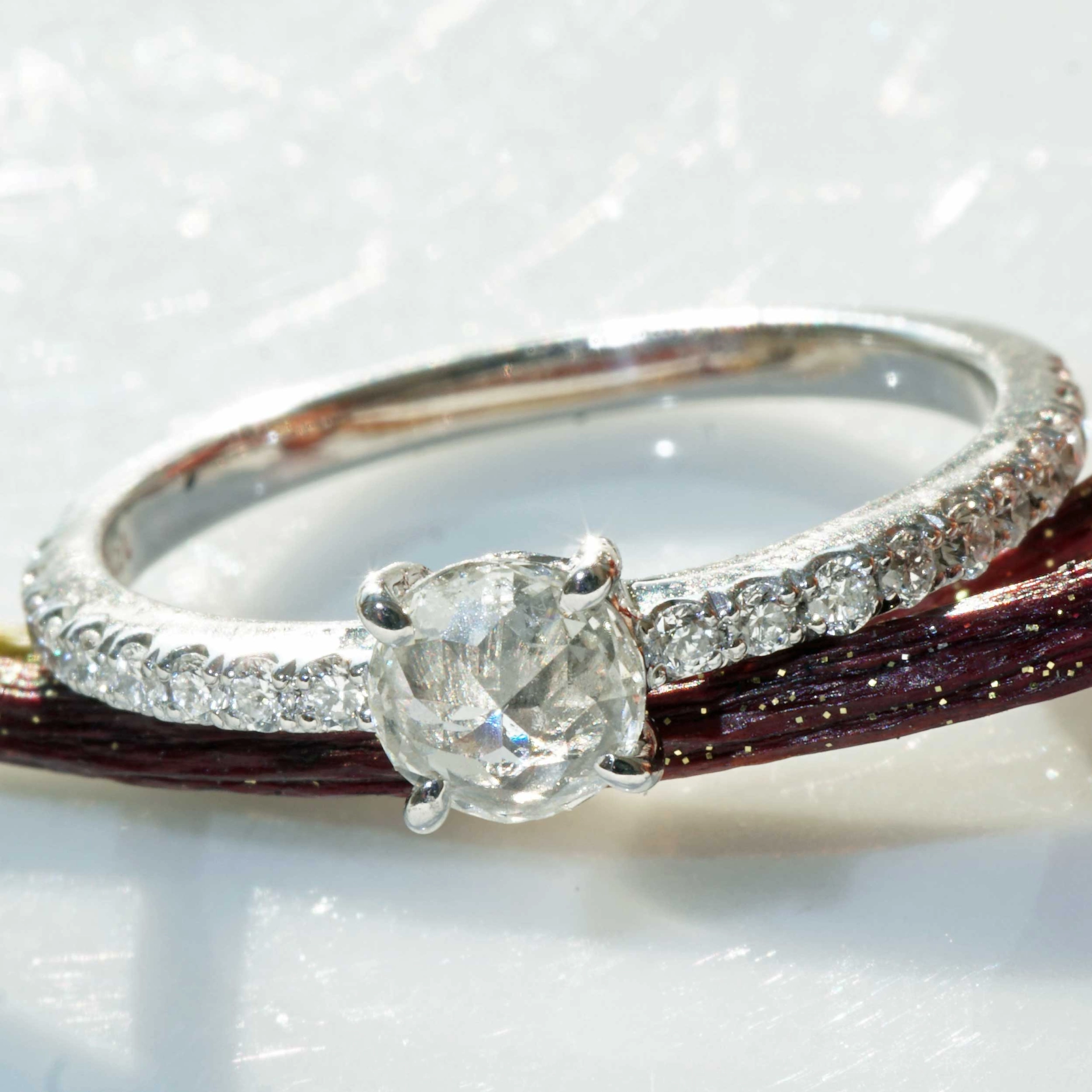 Diamond Ring 750 Whitegold 0.29 0.20 ct Understatement Ring 
