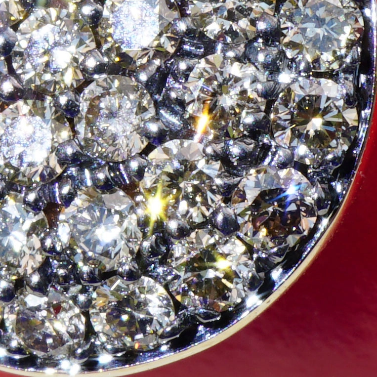 A chic Diamond Pendant that convinces....18 kt Rosegold made in Italy