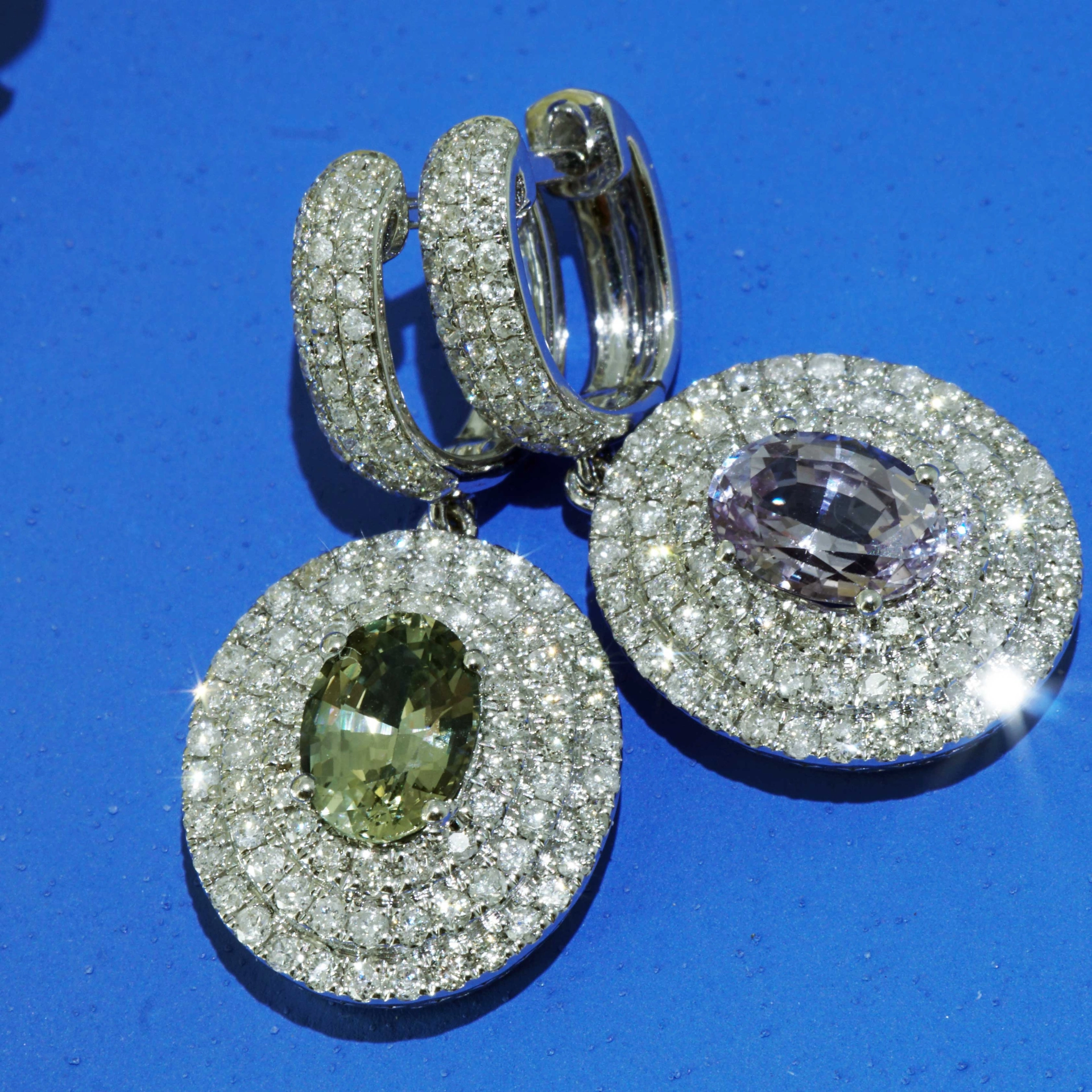 Saphire Briliant Earrings green and lavendel 18 kt White Gold Ilanka Mine Madagascar