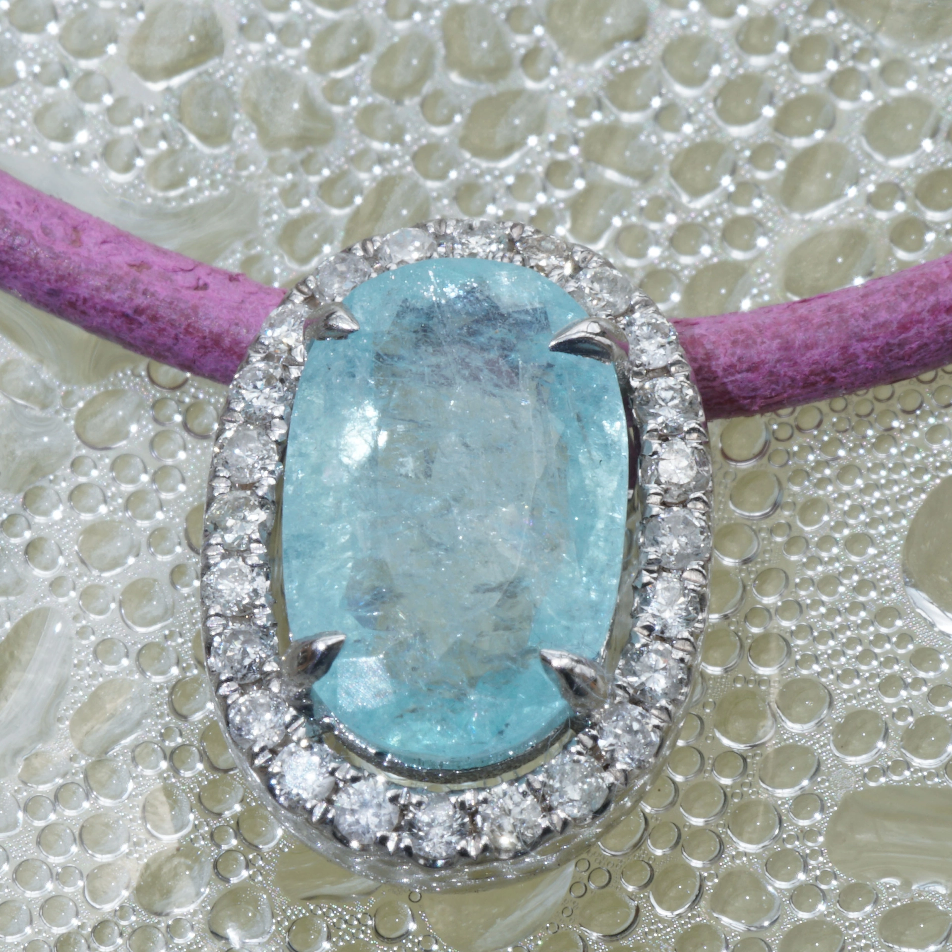 Paraiba Tourmaline Pendant 1.75 ct AAA 18 kt White Gold Brilliants 0.20 ct