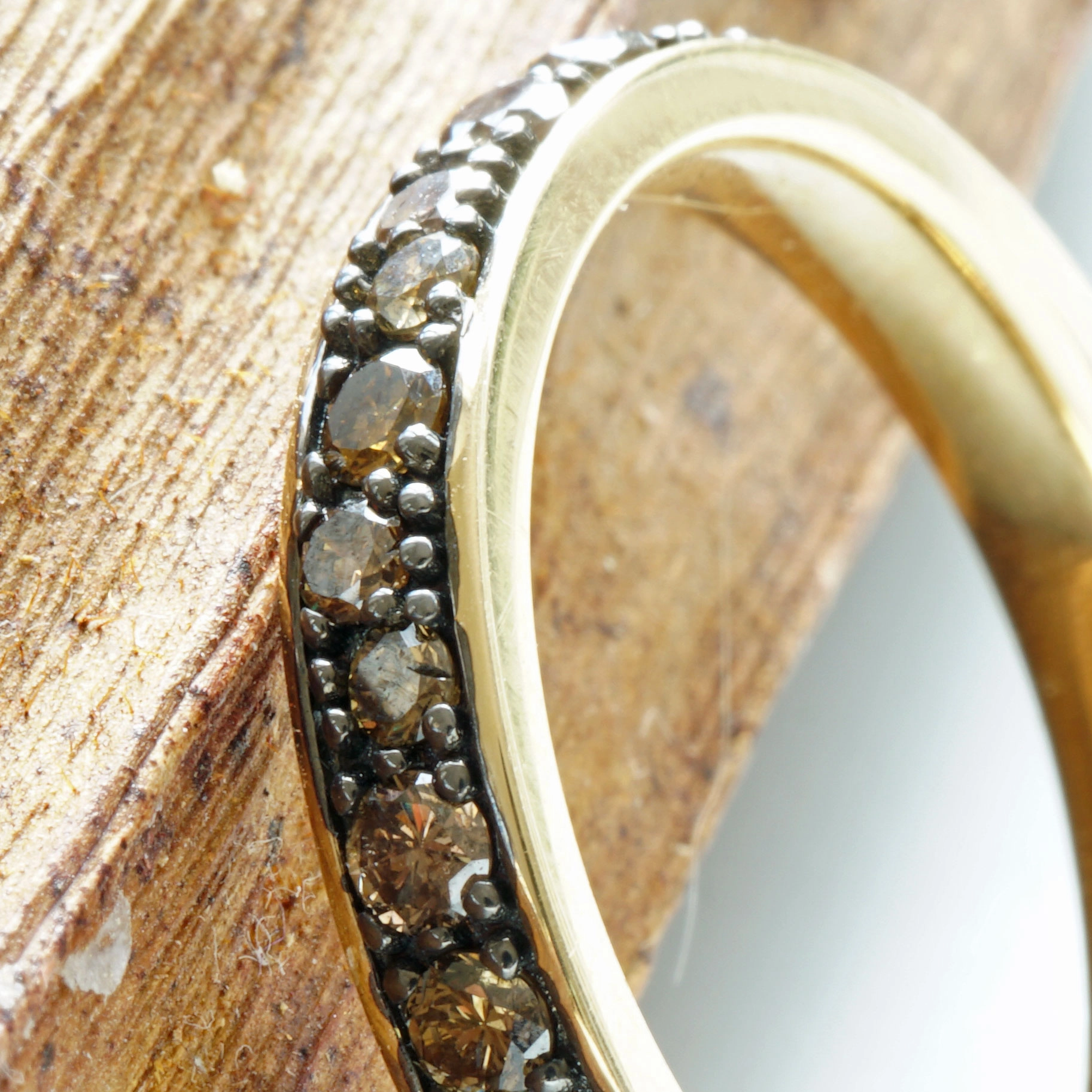 Memory Ring Yellowgold 18 kt Brown Diamonds Wonderful