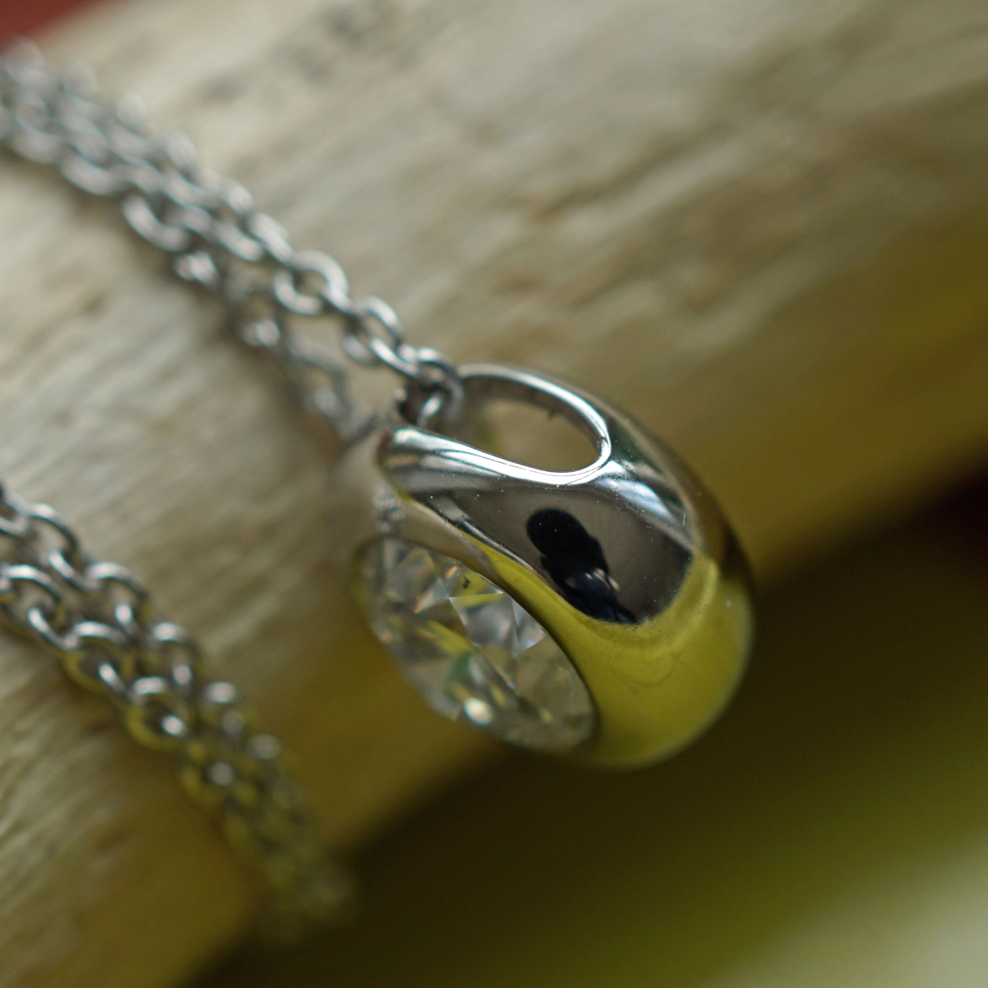 Diamond Pendant with Chain 0.41 ct TW SI...classic Dream