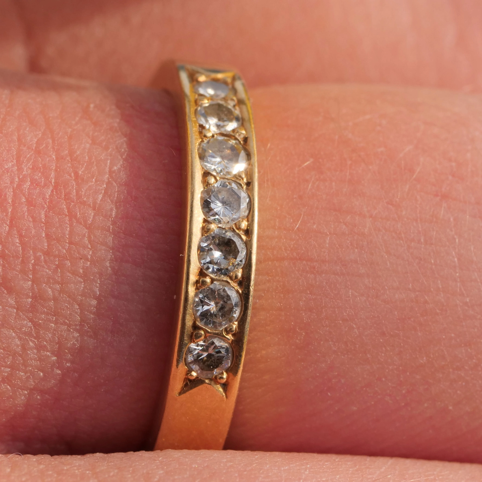 Brilliant Ring 18 kt Yellow Gold new and handmade 0.35 ct