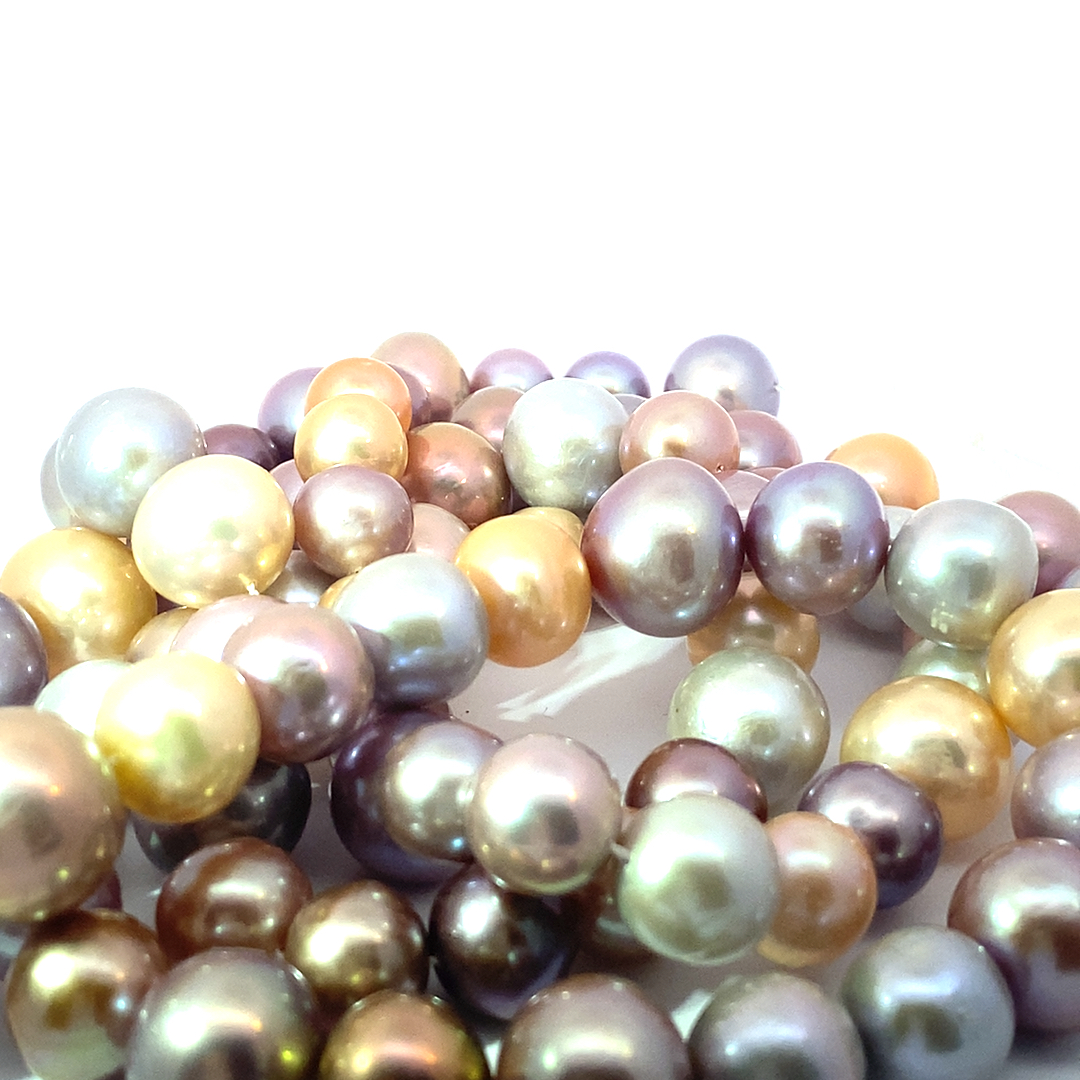 Unusual Opera Ming strand 8 to 14 mm in potato shapes 90 cm long Multi colors great chandelier AAAA