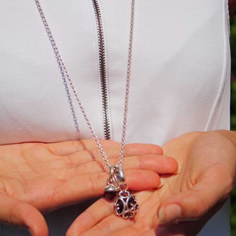 Chilango Set 3 Parts Special Price Pendant Fairytale Quartz and Pampel Star Pendant with 84 cm Round Anchor Chain