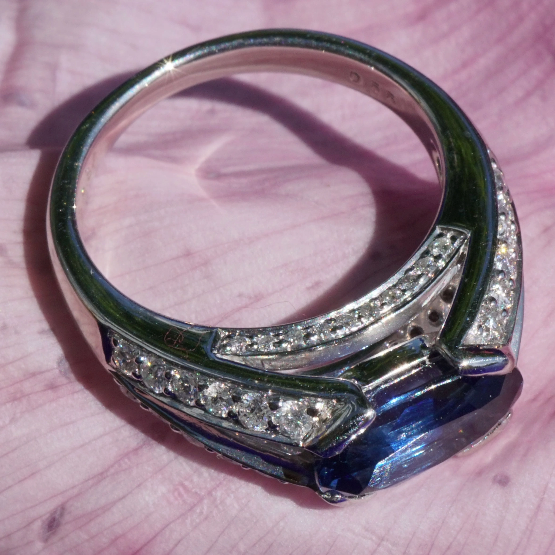 Saphir Diamant Ring 2.88 ct 0.55 ct BLUE MOOD W / SI 900er Platin