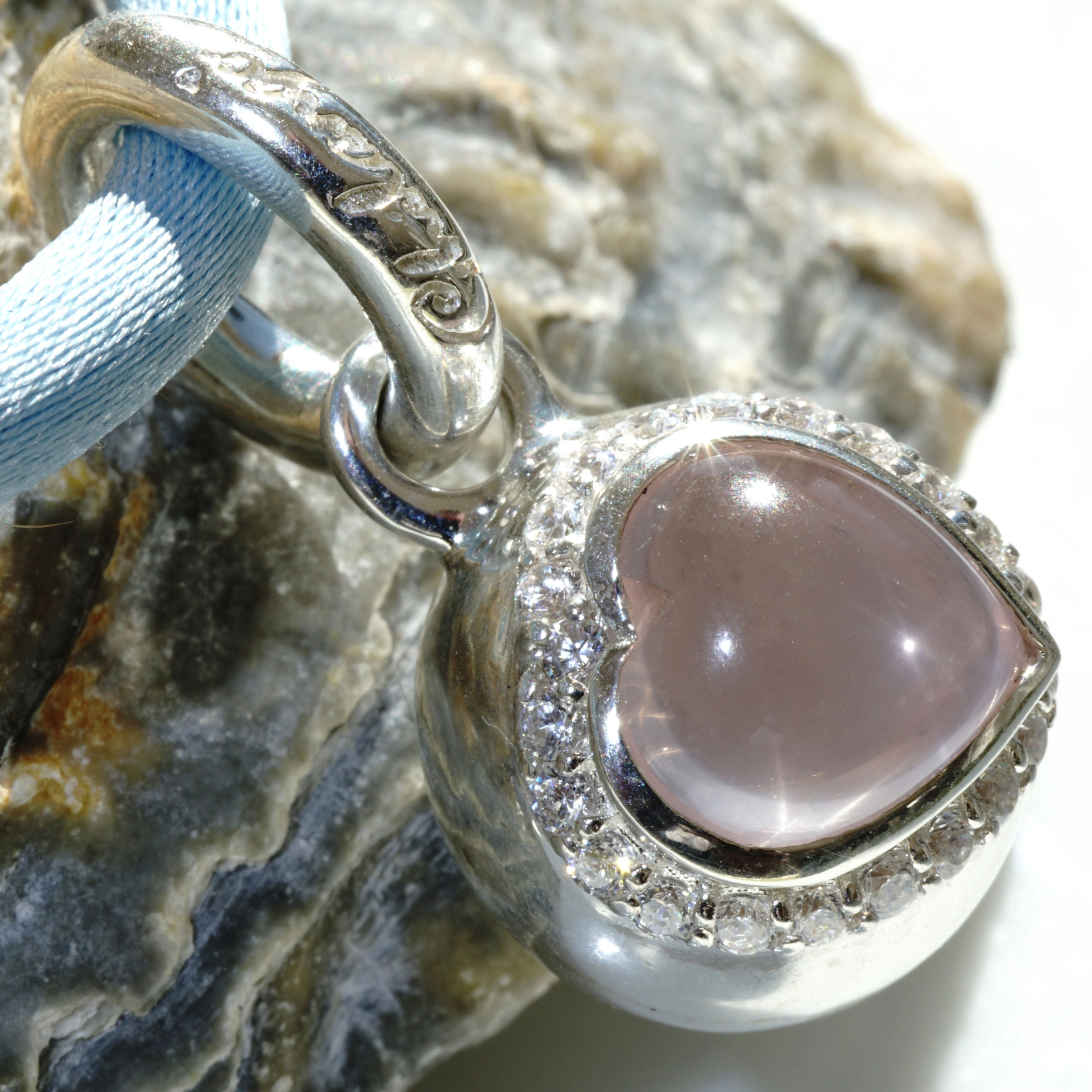 The best Silver Jewelery forever....Heartball with Rose Quartz