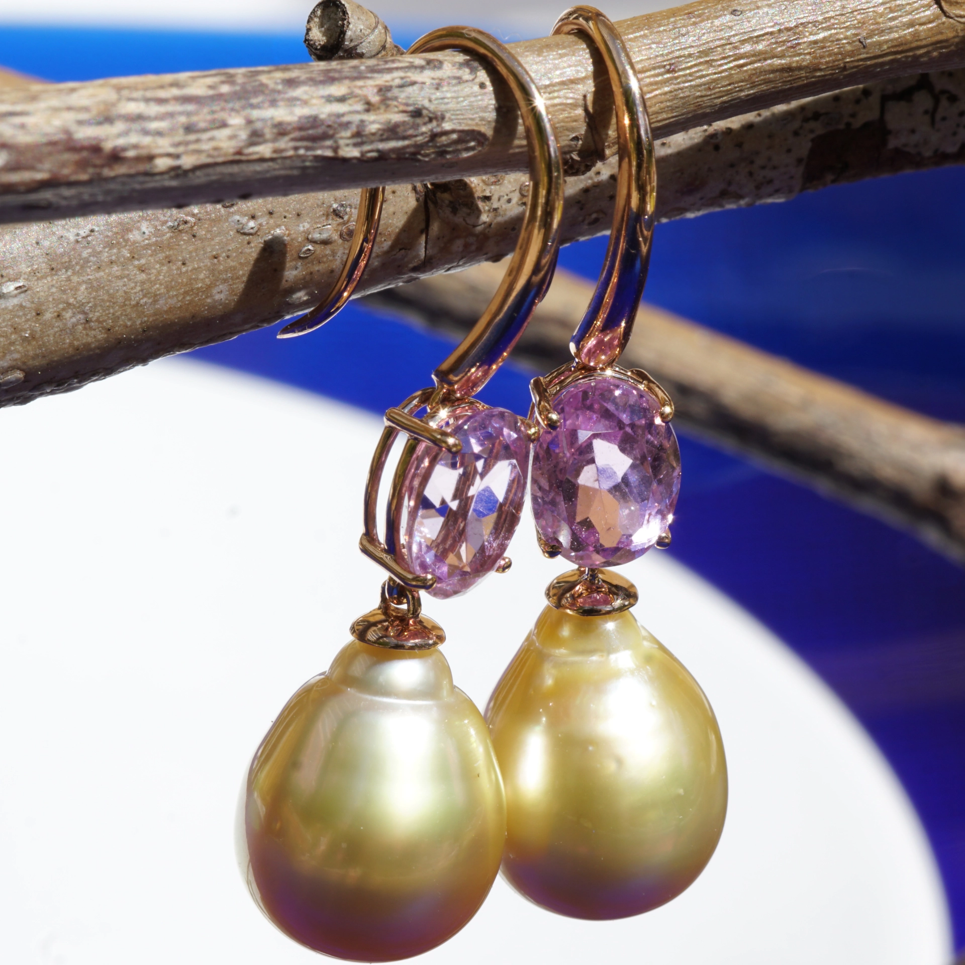 Kunzit Südsee Zuchtperl Ohrhänger AAA Lüster top 750er Rosegold ... es weht ein Frühlingsduft