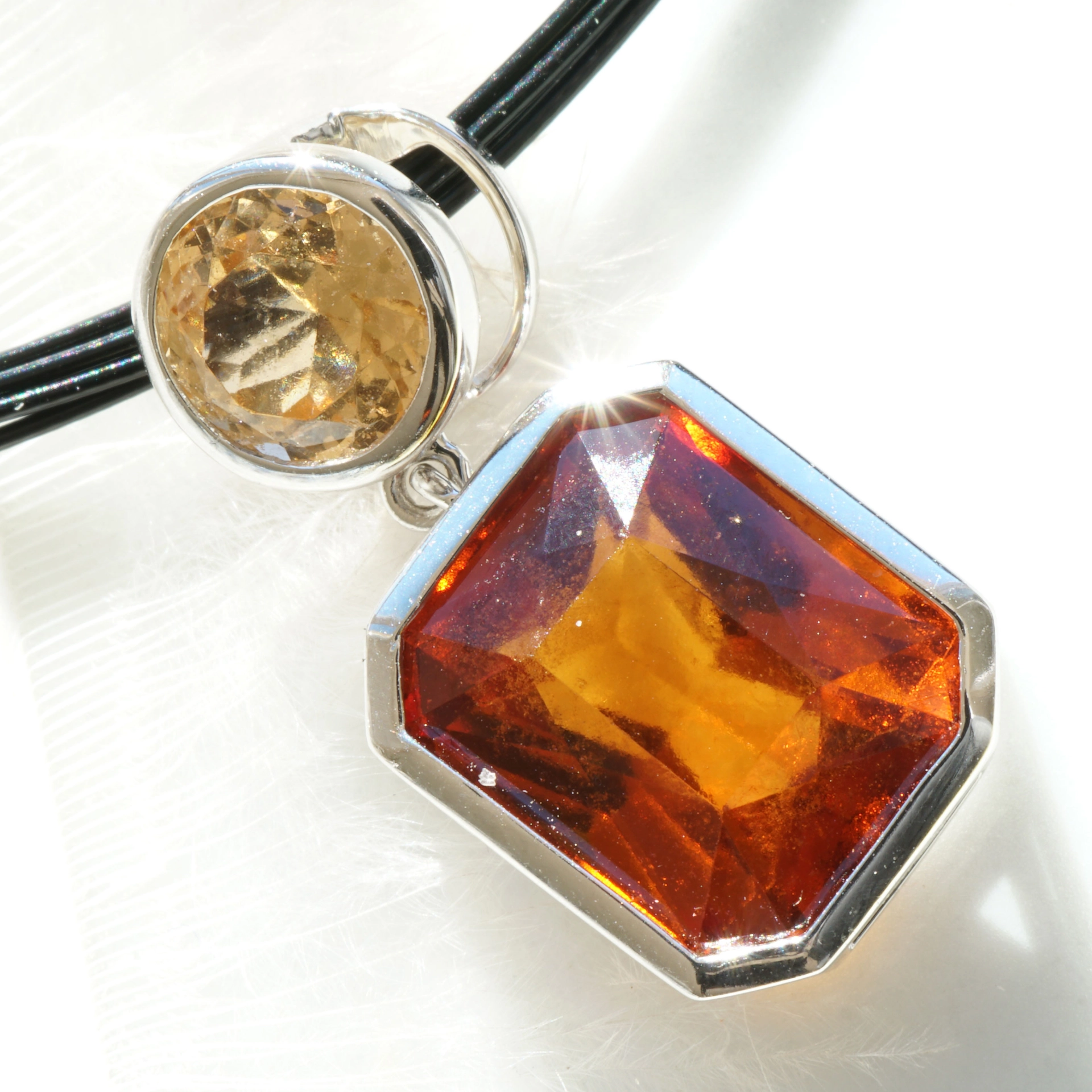 Neverseen this volcanic Color of Hessonit Garnet