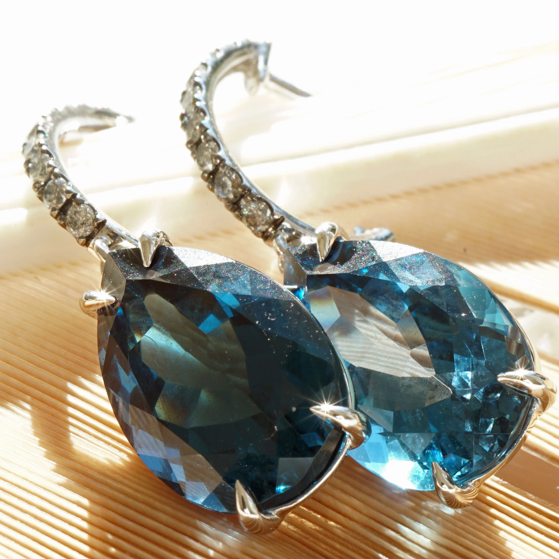 Blue and Grey Color Earrings made in a traditional Goldsmith's Factory in Valenza/Italy Bluetopaz and Diamonds 18kt Whitegold