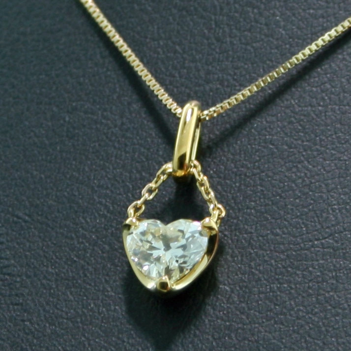 Herz-Brillant-Anhänger mit Kette, 750er-Gold, 0.577 ct