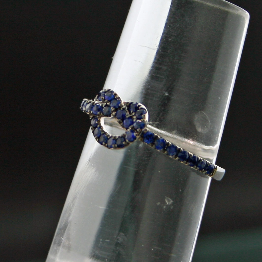 Endless Love-Saphir-Ring-750er-Weißgold,