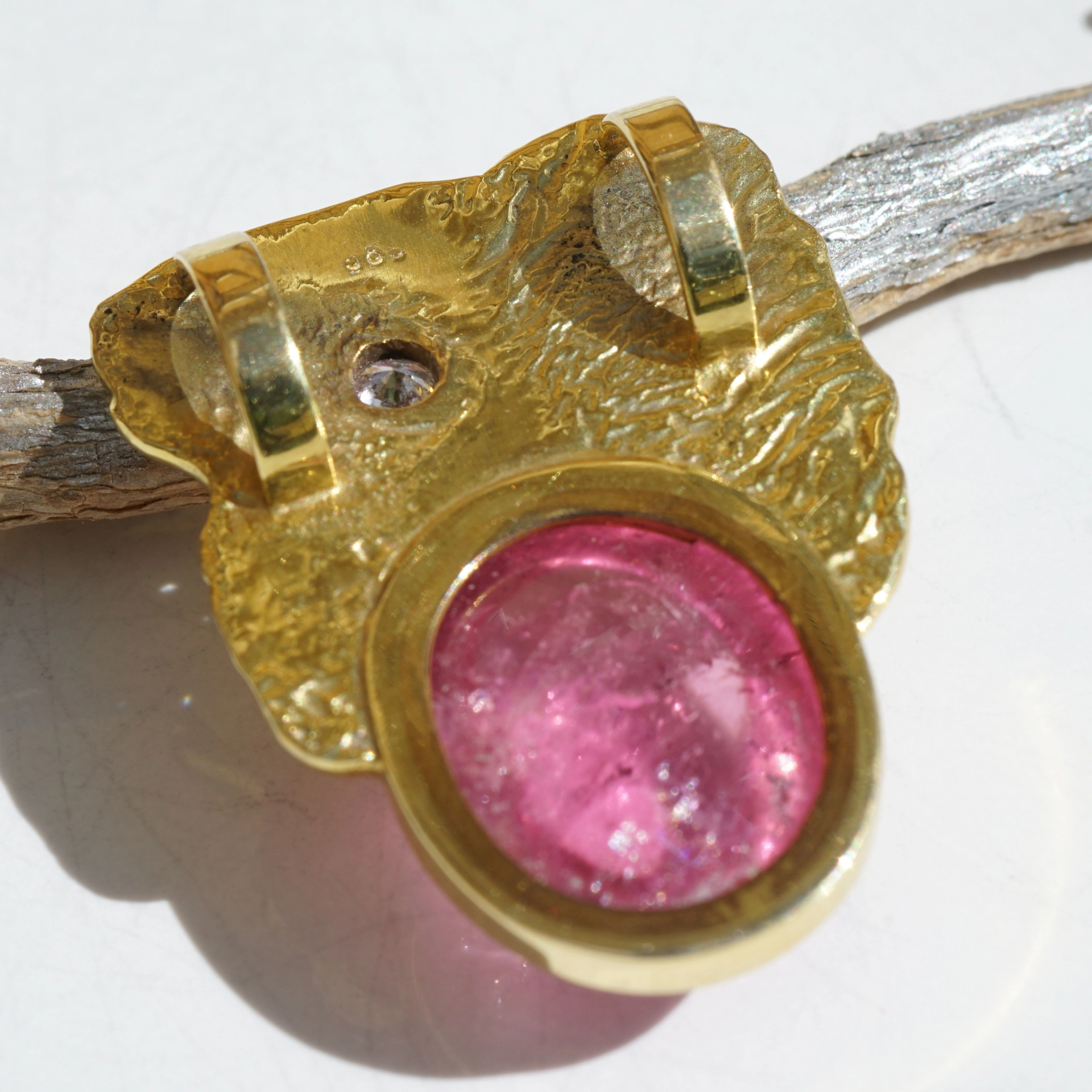 Turmalin Brillant Anhänger 585er Gelbgold massive Handarbeit 12 Gramm