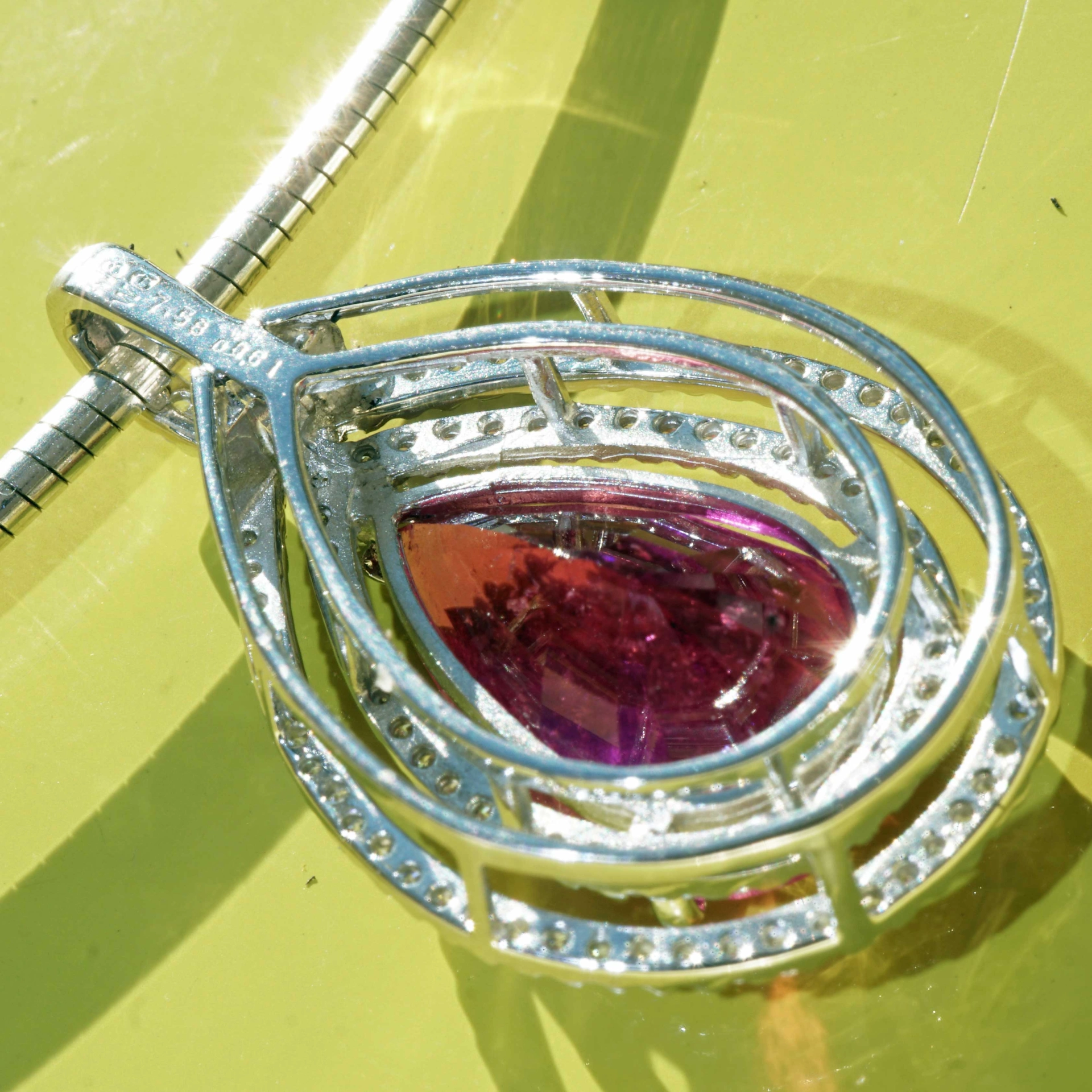 Rubellite Brilliant Pendant 7.58 ct hot pink 18kt White Gold...great Color