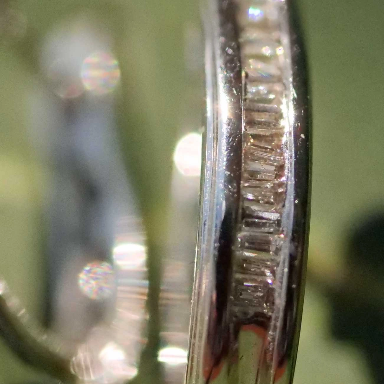 Diamond hinged hoop Earrings 0.25 ct 18 kt Whitegold ideal for hanging Pendants