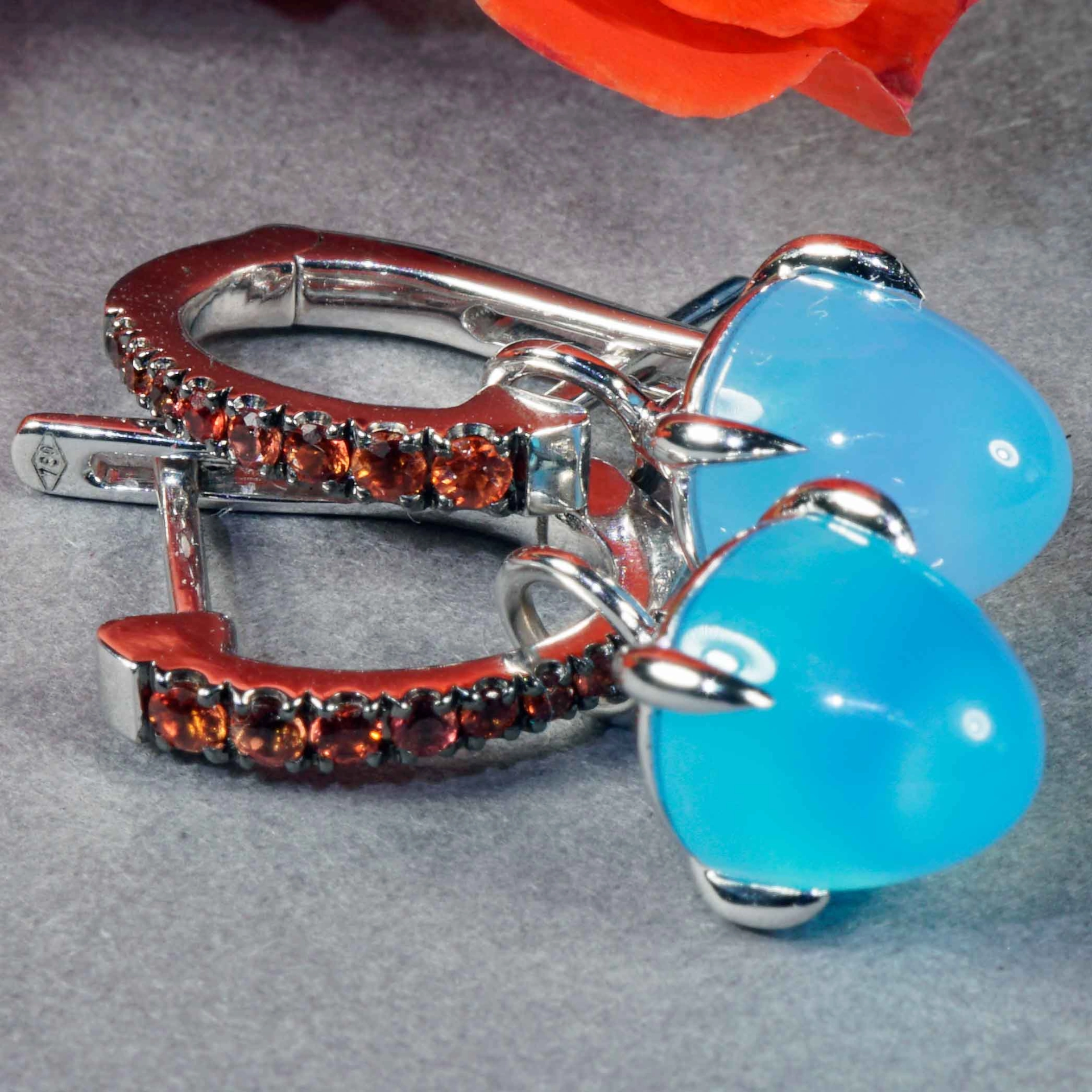 Saphire Paraiba Agate Earrings 18kt Whitegold delightful italian Design