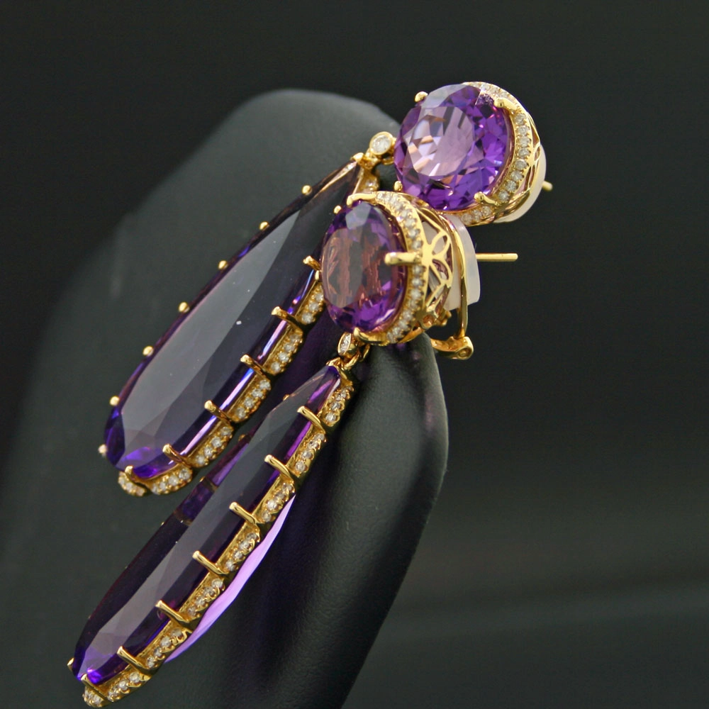 Amethyst-Brillant-Ohrstecker/Clip, 750/-GG., SW 5190.-EUR