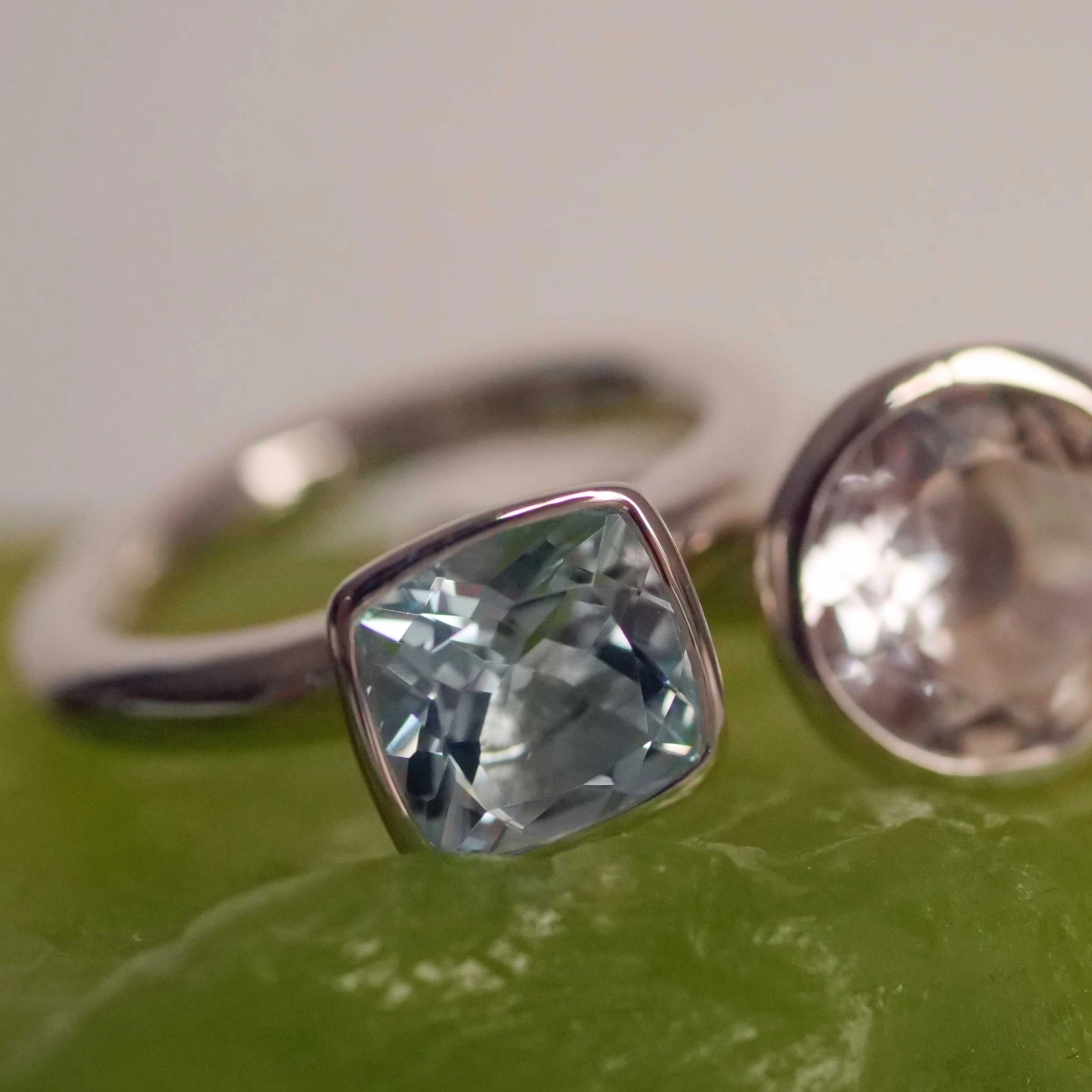 Chilango Ring Sparkling Stars 2 in solid 925 Silver with great Blue Topaz