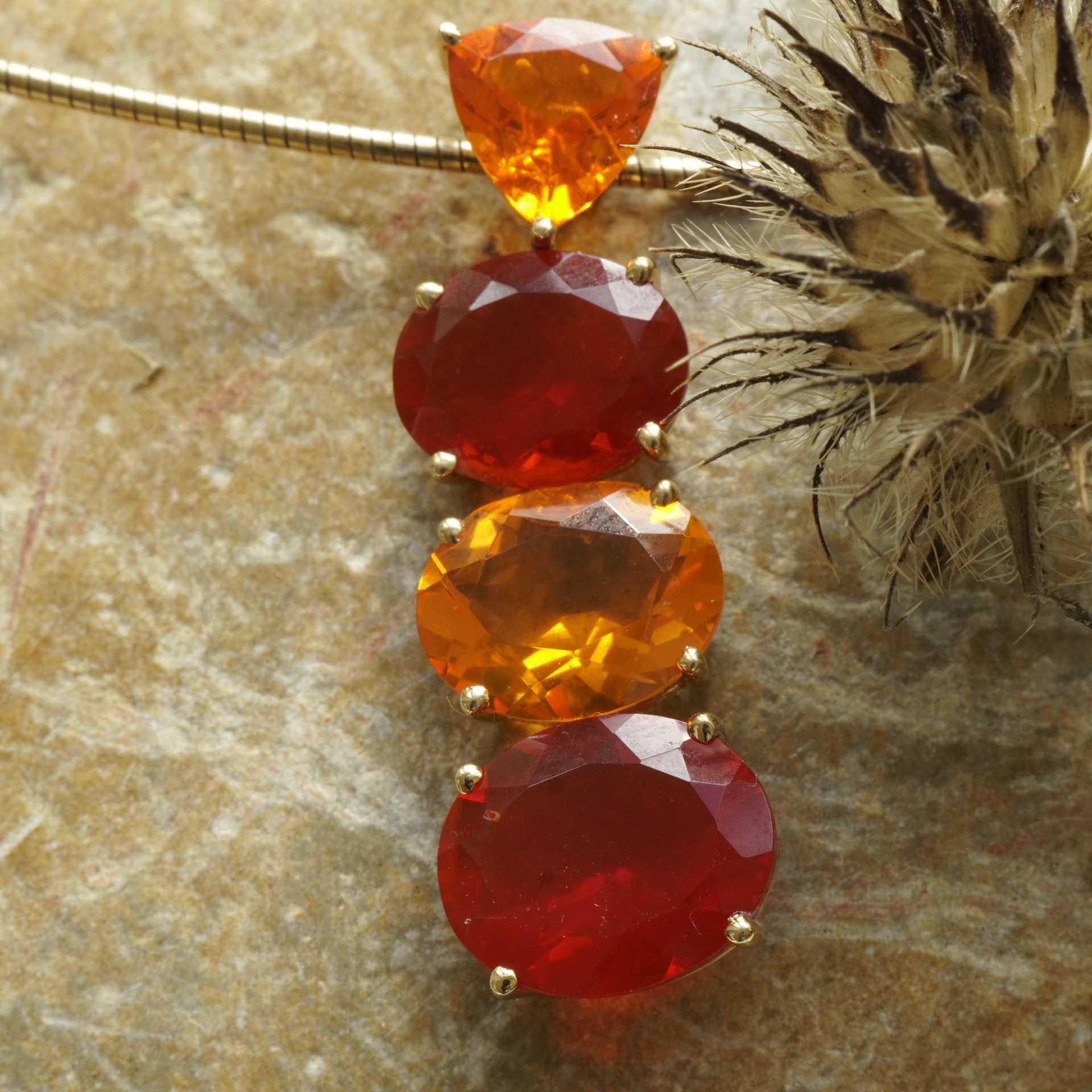 Captured Rays of Sunshine....Fire Opal Pendant 5 ct Yellowgold 18 kt